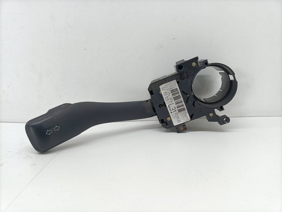 Commande de clignotants SKODA OCTAVIA BERLINA (1U2)