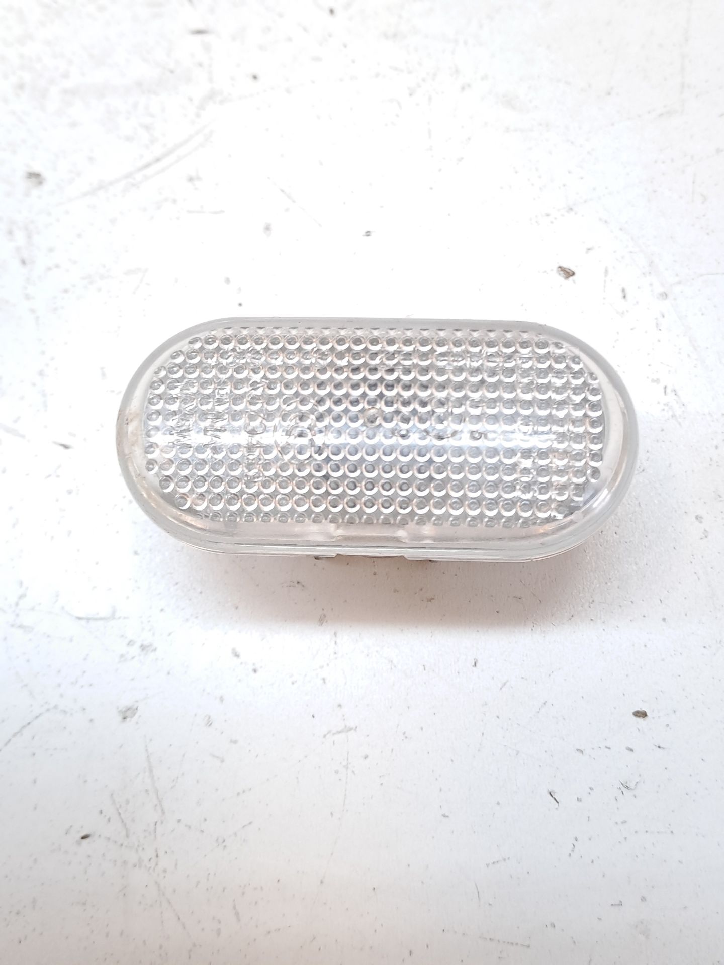 Luz lateral esquerda RENAULT KANGOO