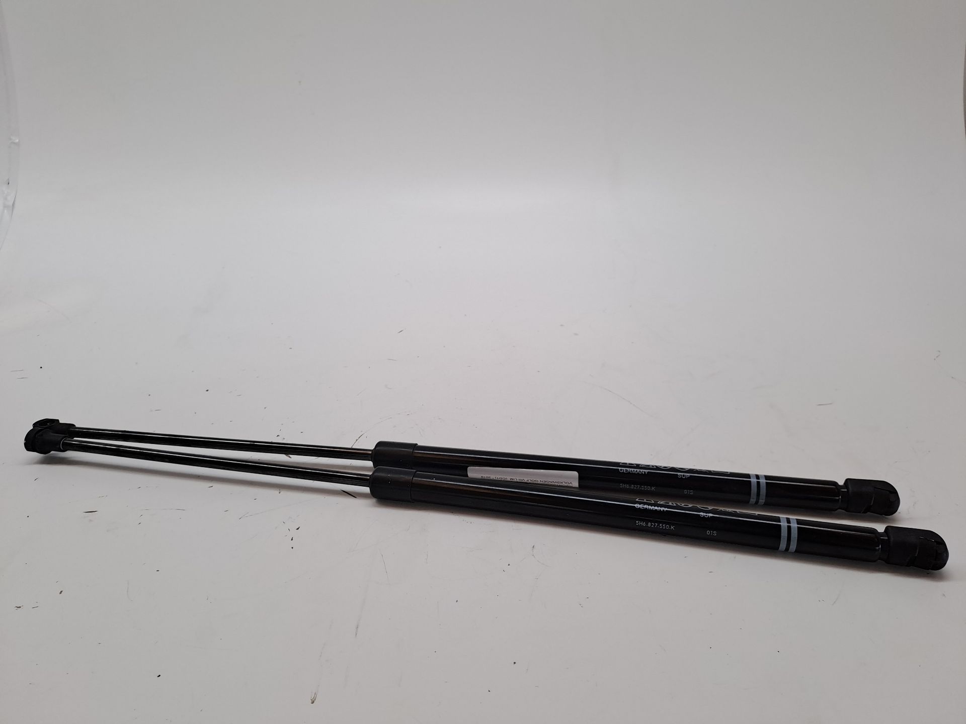 Boot / Tailgate Gas Struts VOLKSWAGEN GOLF VIII LIM. (CD1)