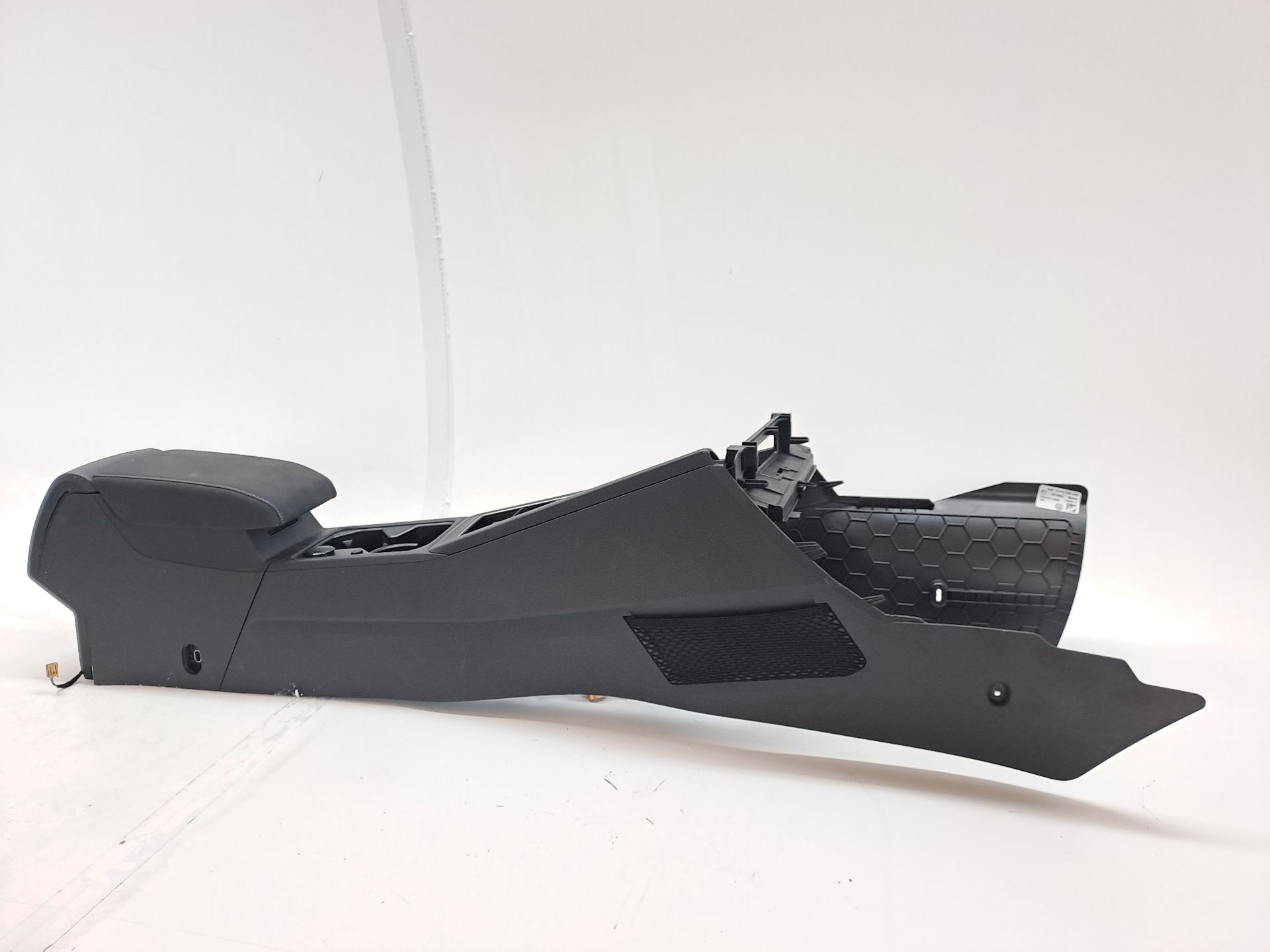 Console centrale VOLKSWAGEN GOLF VIII LIM. (CD1)