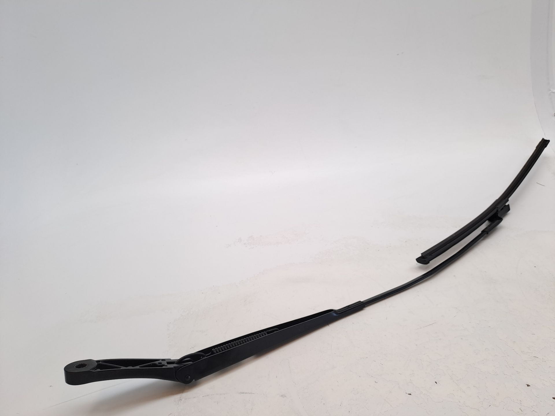 Front Right Wiper Arm VOLKSWAGEN GOLF VIII LIM. (CD1)