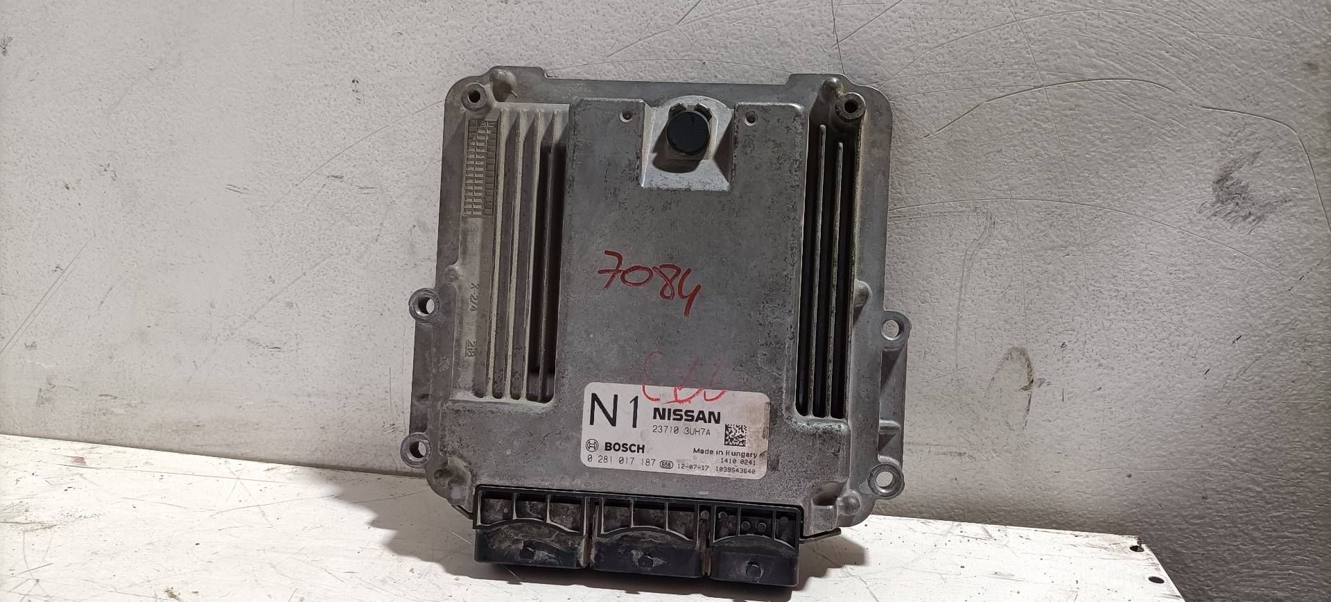 Engine control unit ECU NISSAN X-TRAIL (T31)