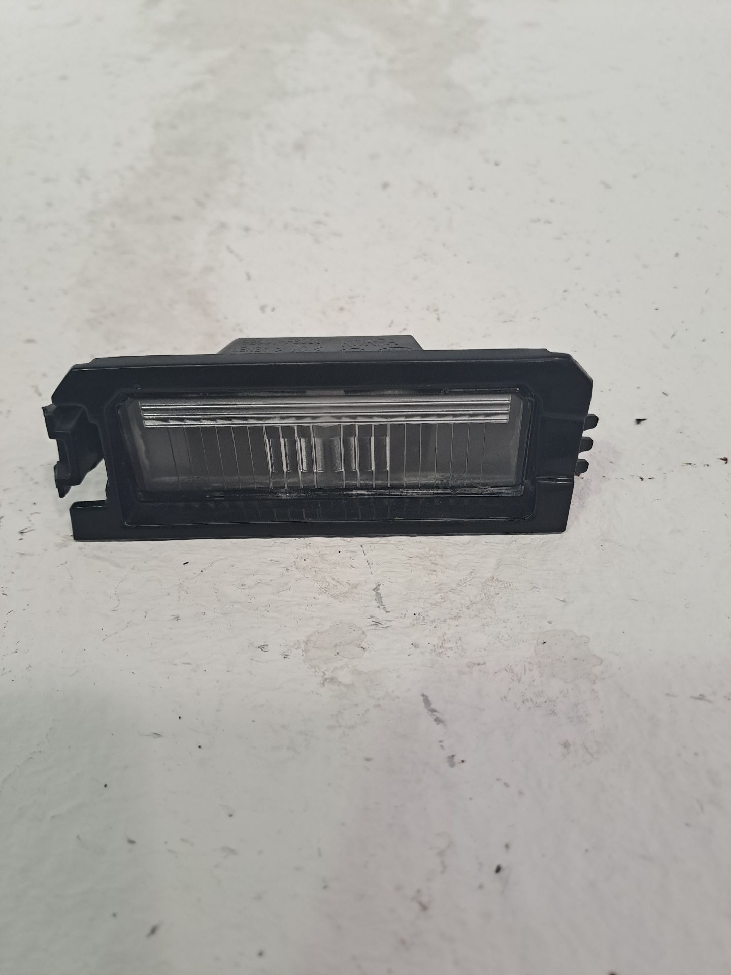 Éclairage de plaque HYUNDAI TUCSON