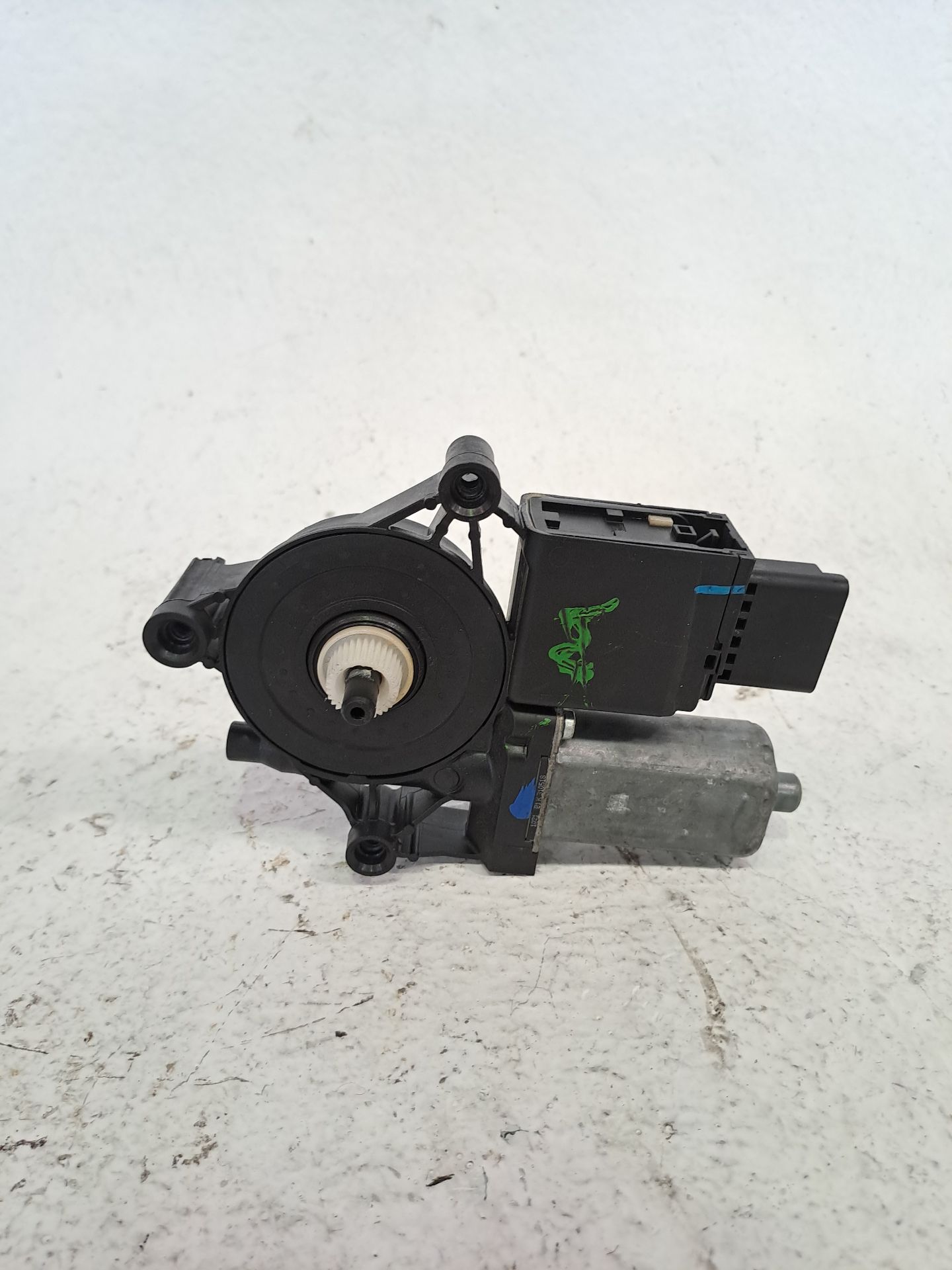 Front Right Window Motor DS 7 CROSSBACK