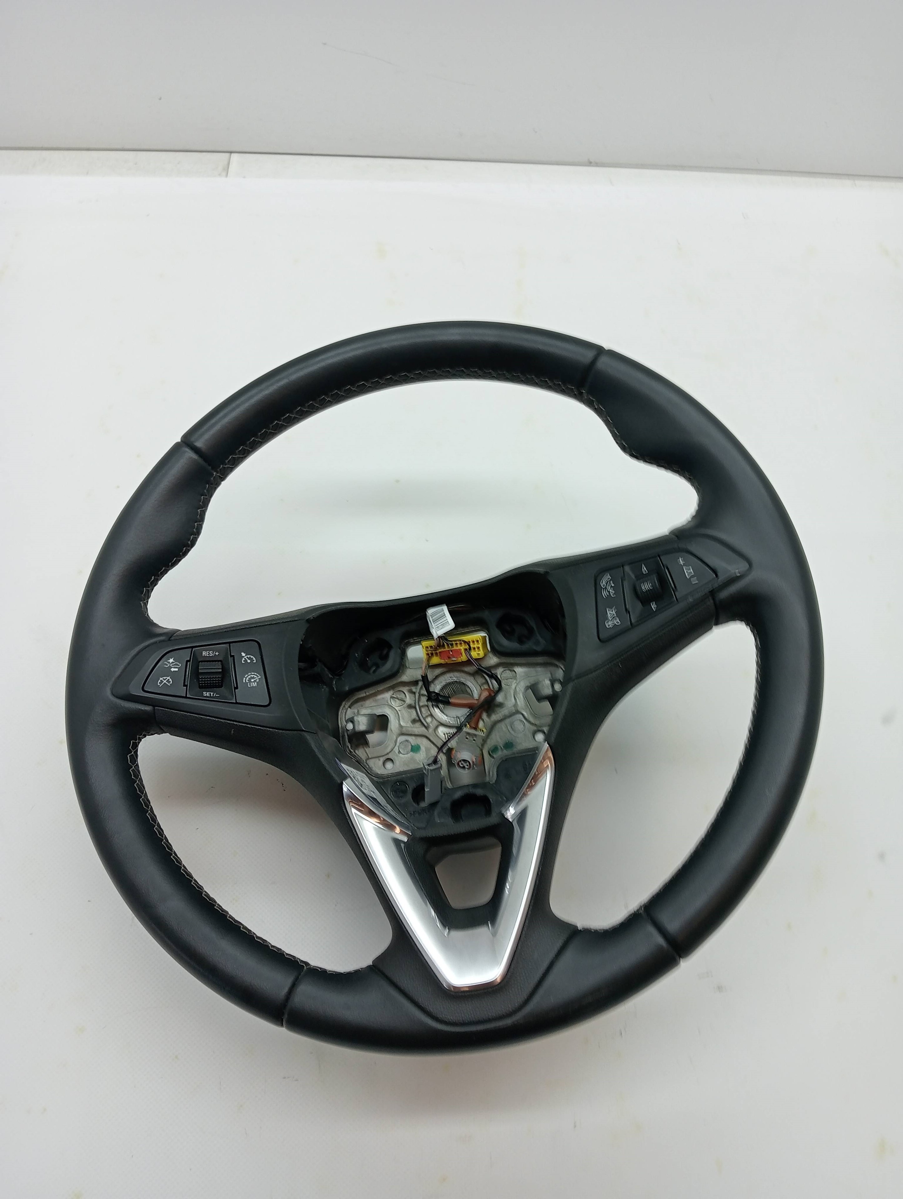 Volant OPEL ASTRA J GTC
