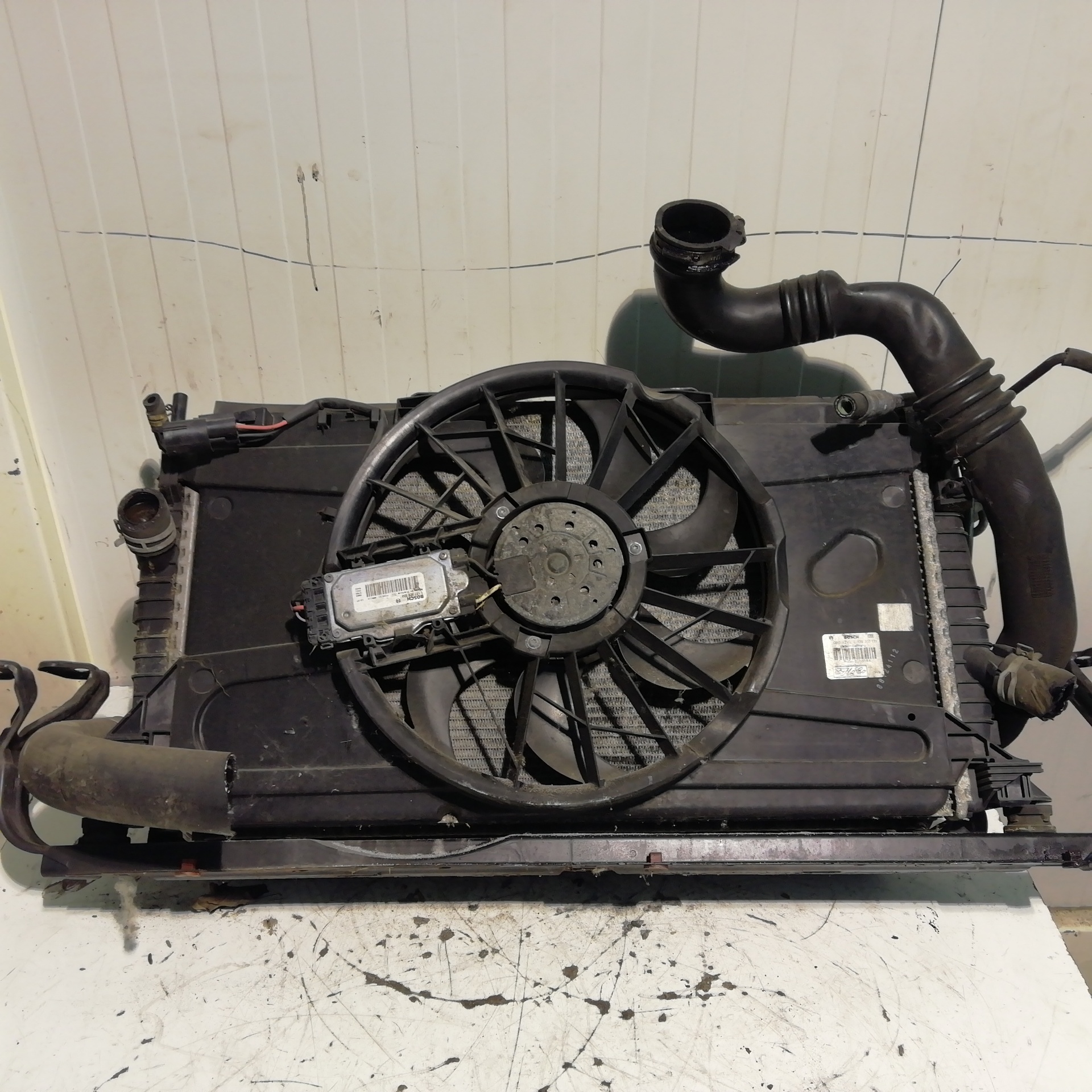Radiatore acqua VOLVO V70 FAMILIAR
