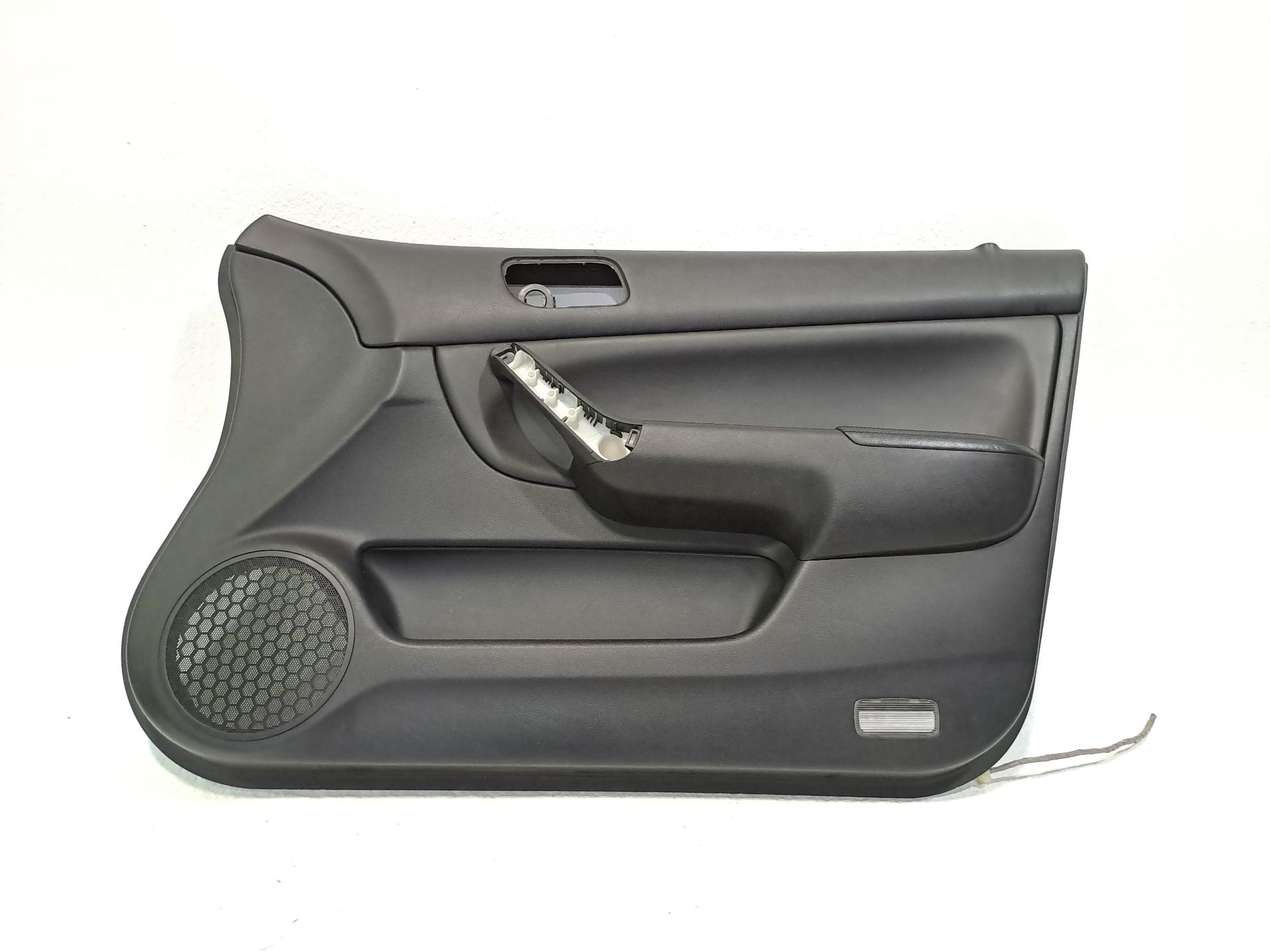 Garniture de porte avant droite HONDA ACCORD BERLINA (CL/CN)