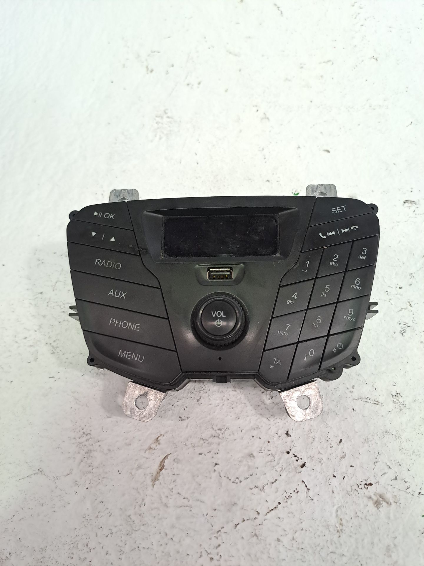 SISTEMA AUDIO / RADIO CD FORD TRANSIT COURIER