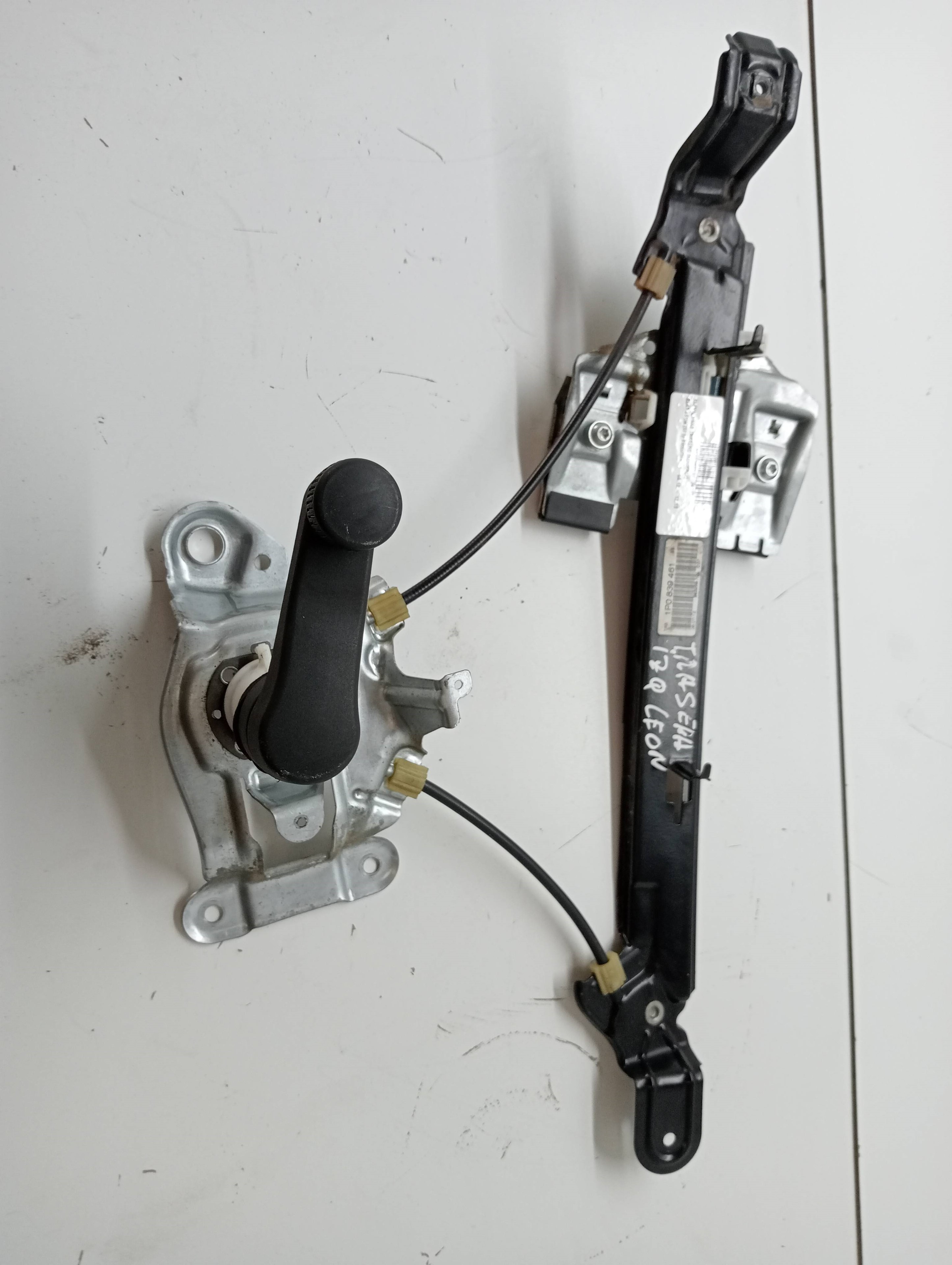 Rear left window regulator SEAT LEON (5F1)