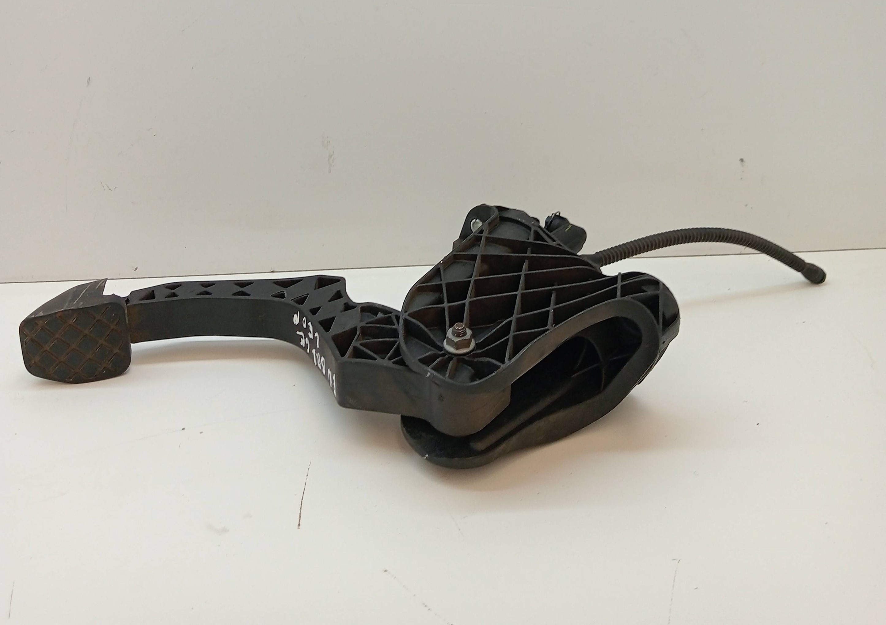 pedal embrague - Imagen 1