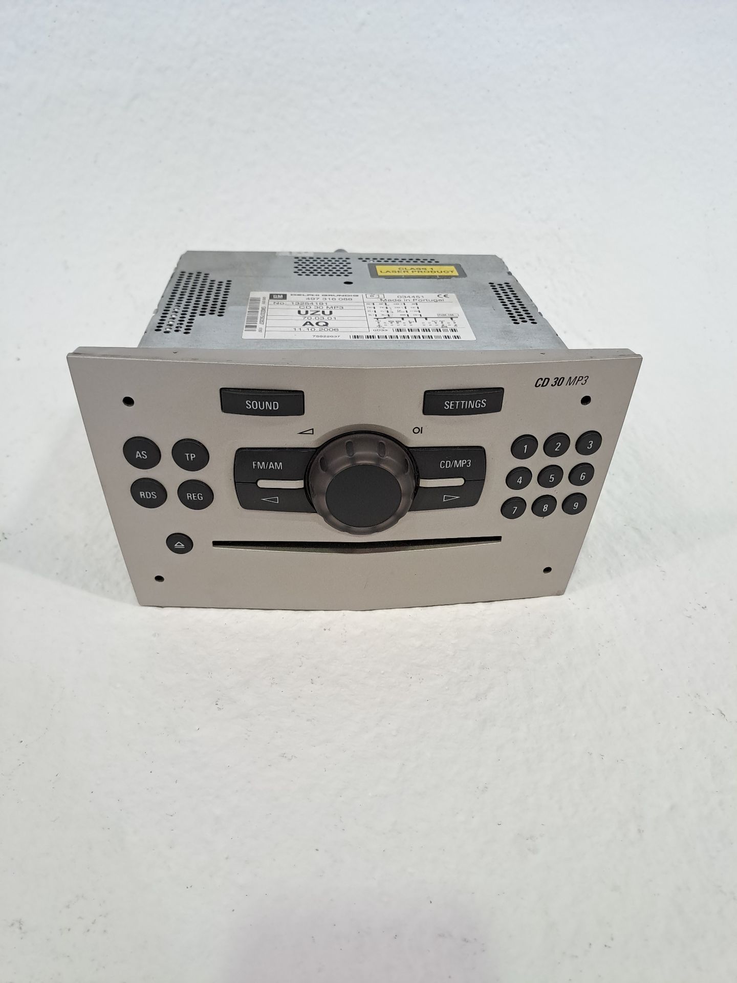 SISTEMA AUDIO / RADIO CD OPEL CORSA D