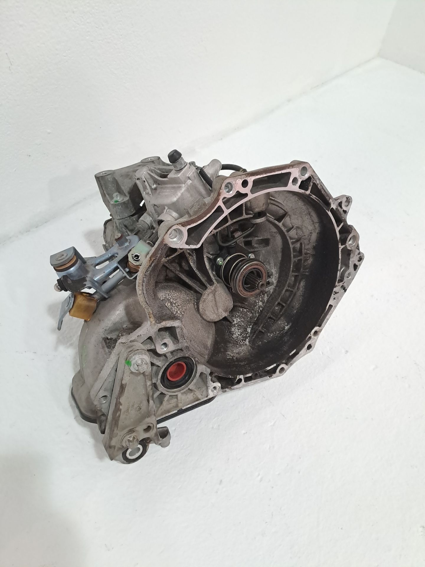 Gearbox OPEL CORSA D