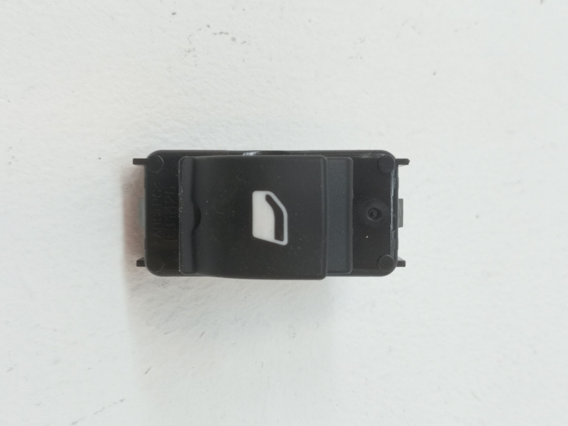 Front Right Window Switch OPEL CROSSLAND X