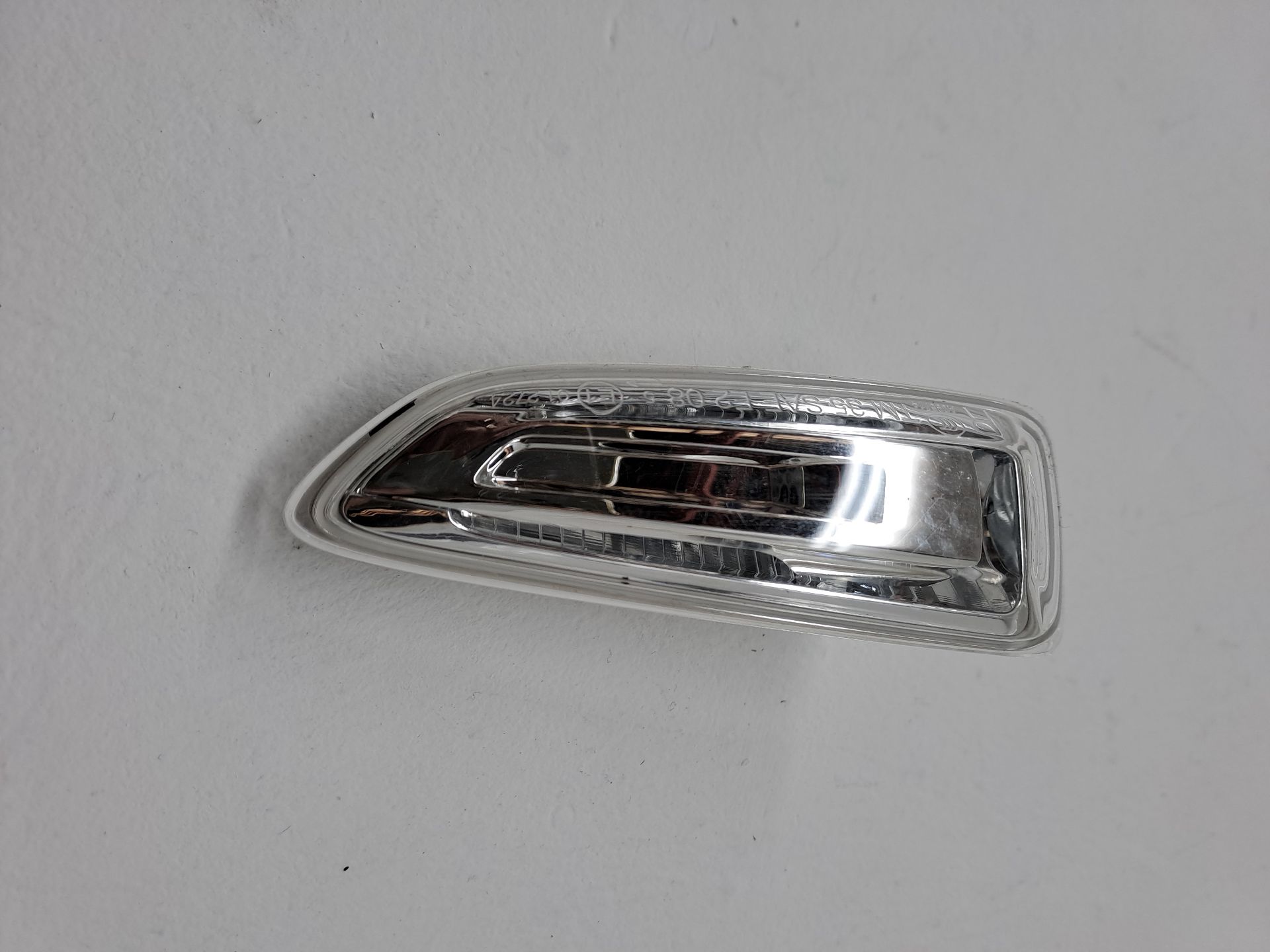 Side Marker Light Right OPEL CROSSLAND X