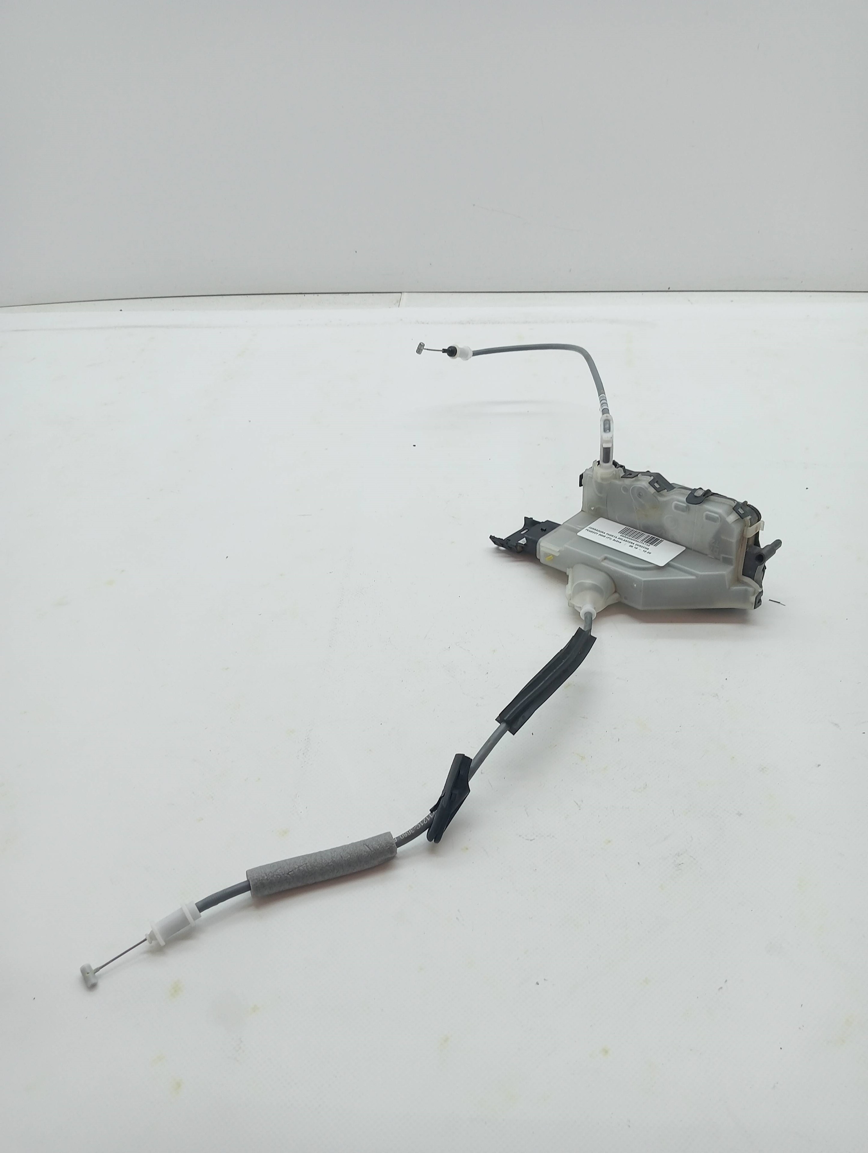 Front right door lock PEUGEOT 2008 (P1)