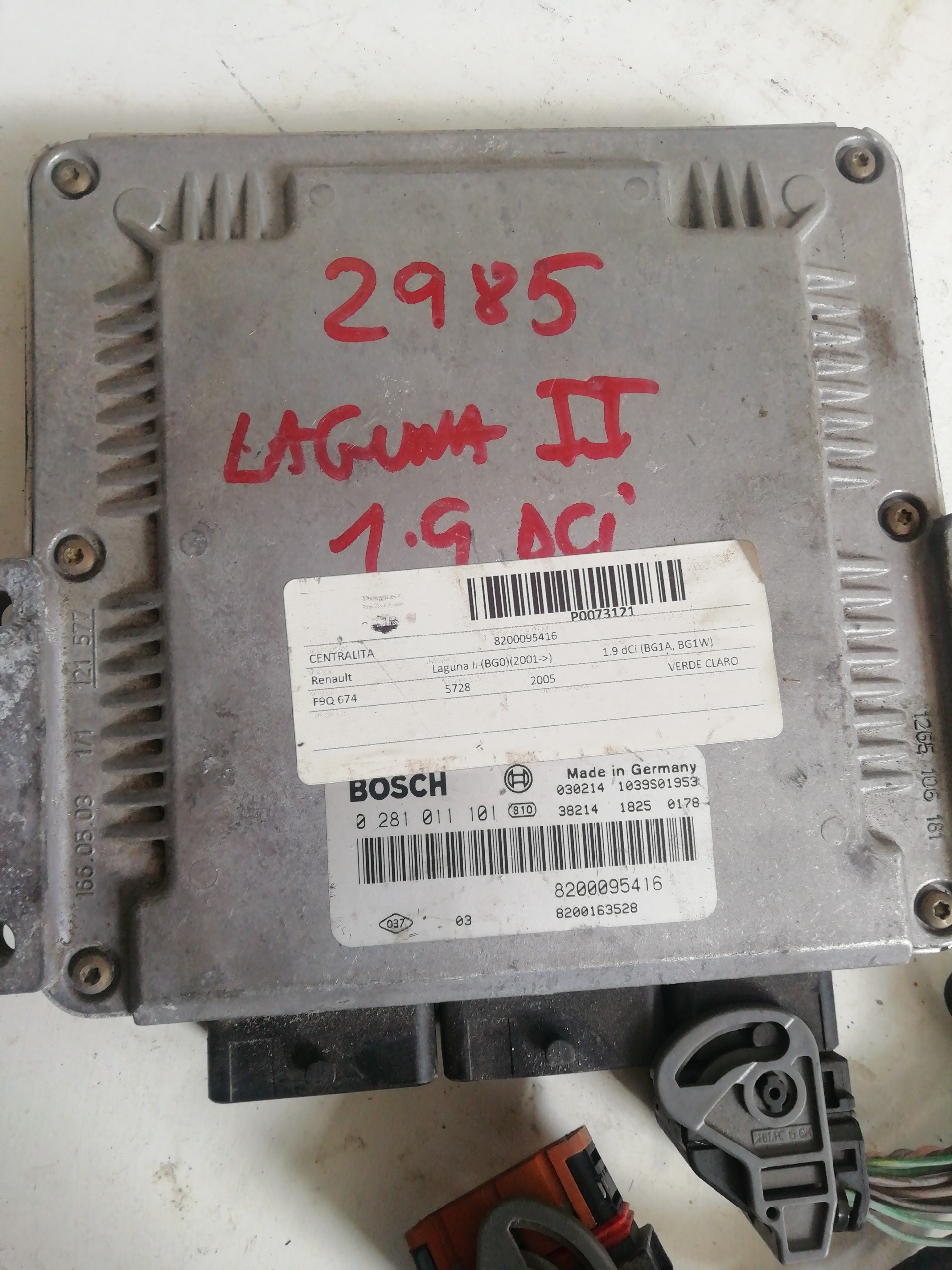 Calculateur moteur RENAULT LAGUNA II GRANDTOUR (KG0)