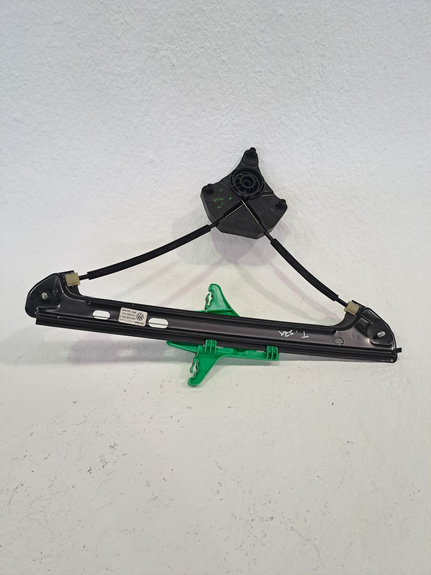 Rear left window regulator VOLKSWAGEN GOLF VIII LIM. (CD1)