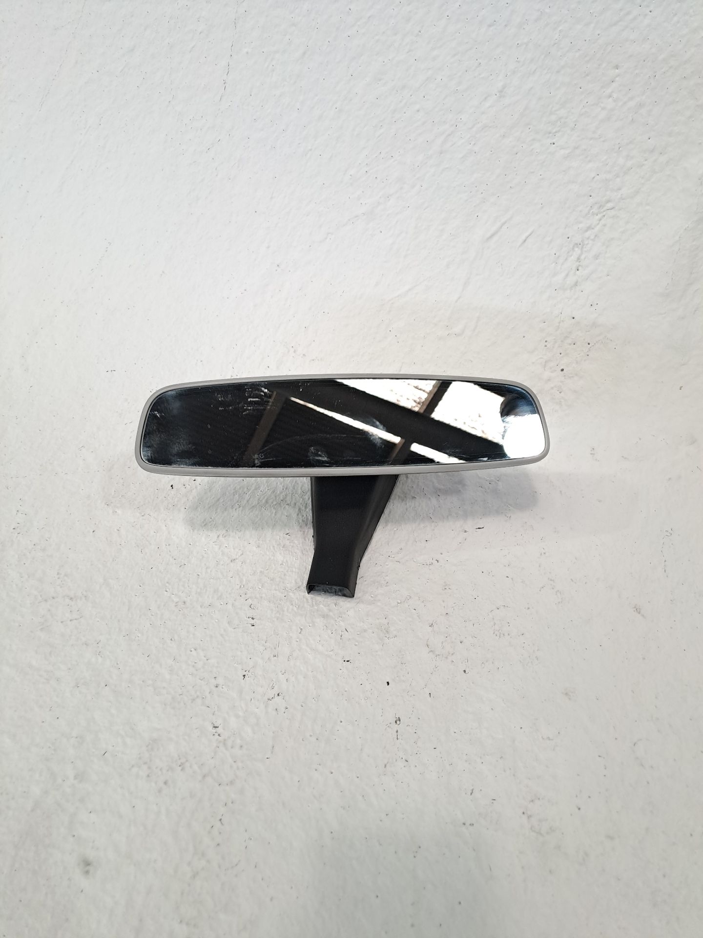 Espelho retrovisor interno VOLKSWAGEN GOLF VIII LIM. (CD1)