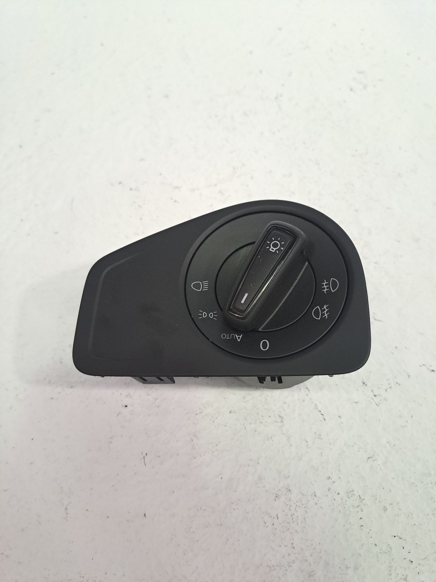 Commande d'éclairage VOLKSWAGEN GOLF VIII LIM. (CD1)