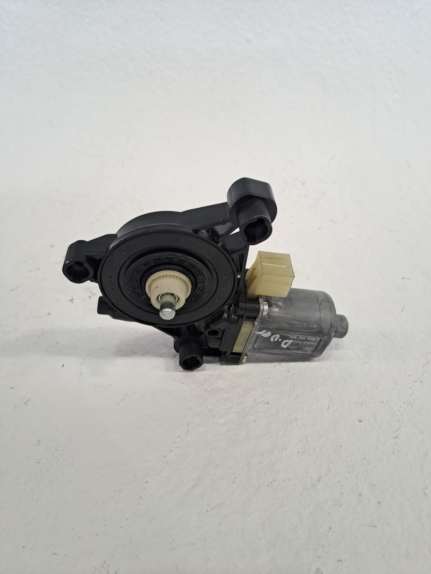 Front Right Window Motor VOLKSWAGEN GOLF VIII LIM. (CD1)