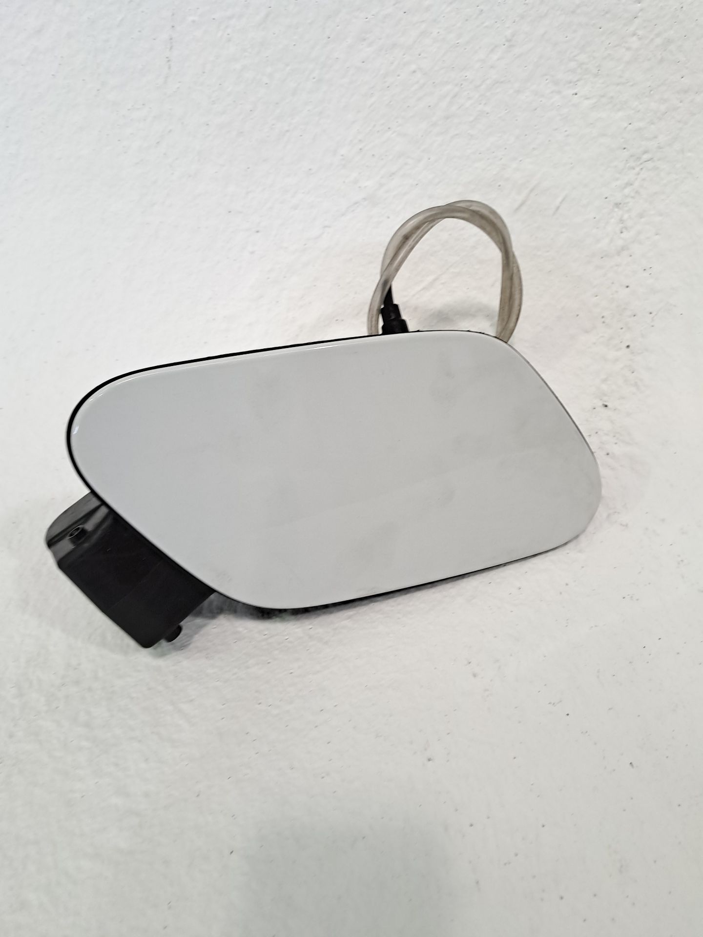 Trappe carburant extérieure VOLKSWAGEN GOLF VIII LIM. (CD1)