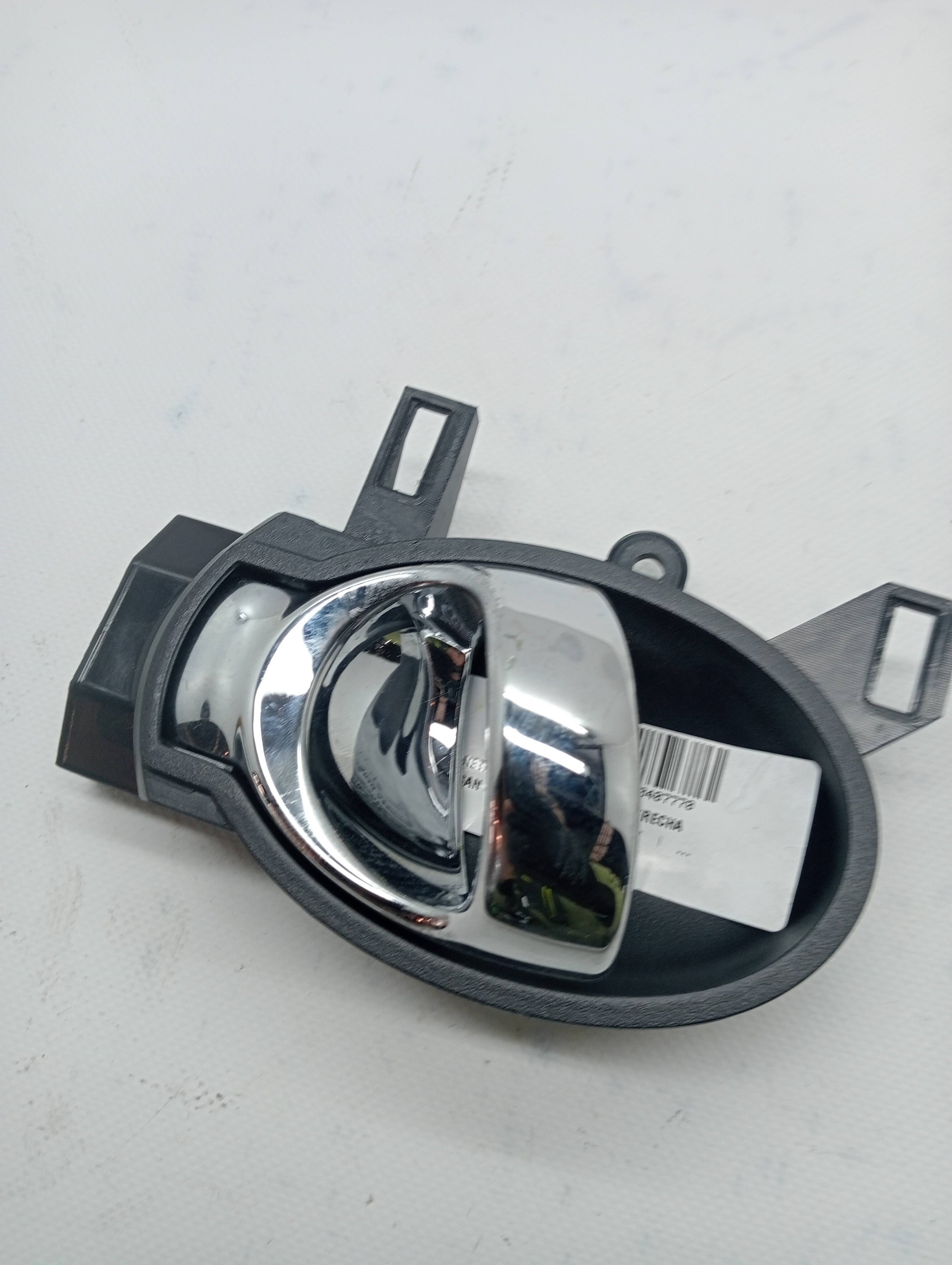 Front Right Interior Door Handle NISSAN JUKE (F15)