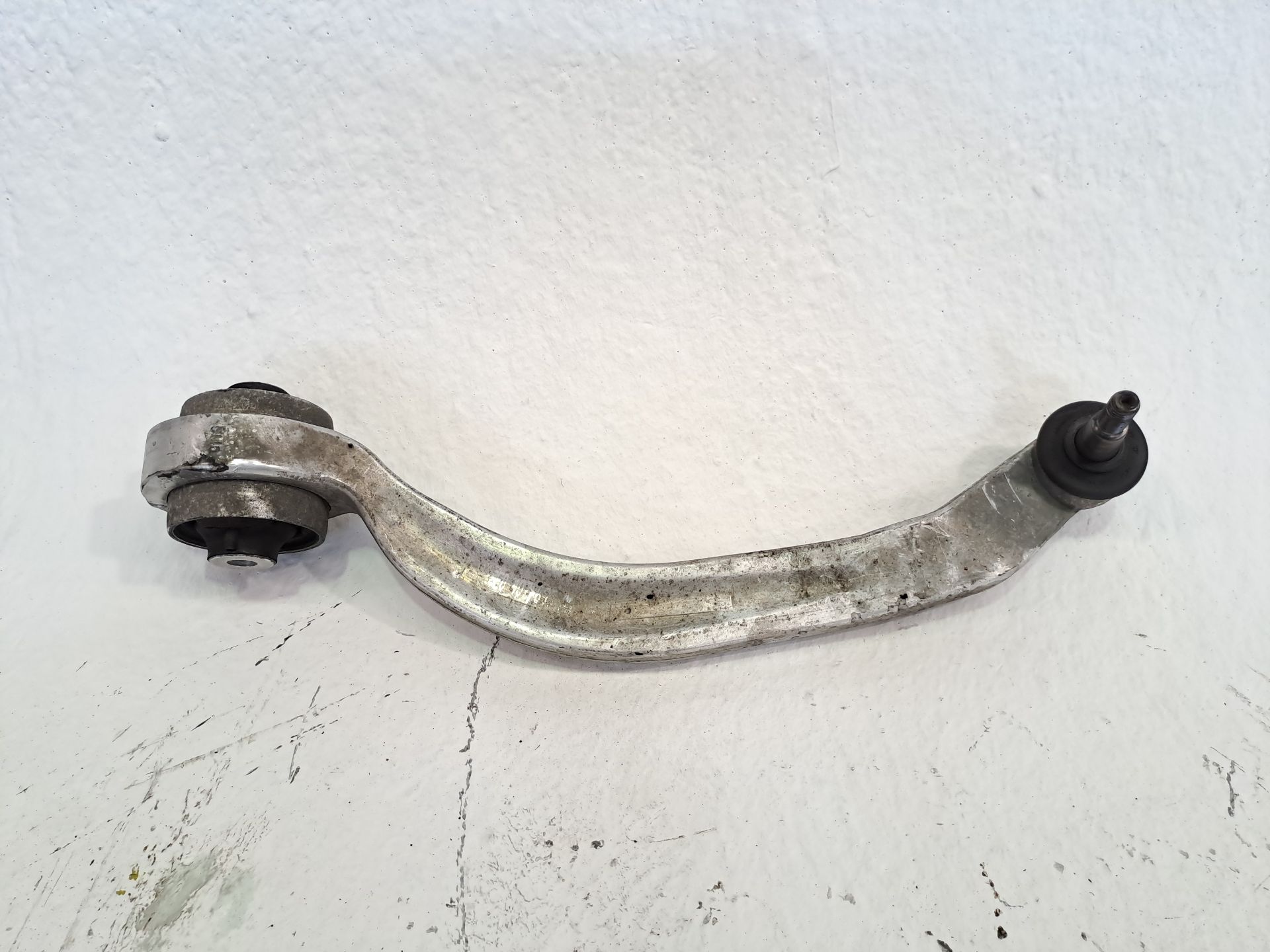 Front Right Lower Control Arm AUDI A4 B7 (8EC)