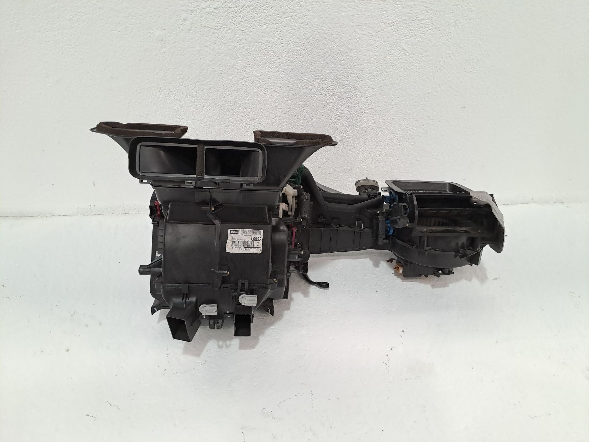 Boîtier de chauffage AUDI A4 B7 (8EC)