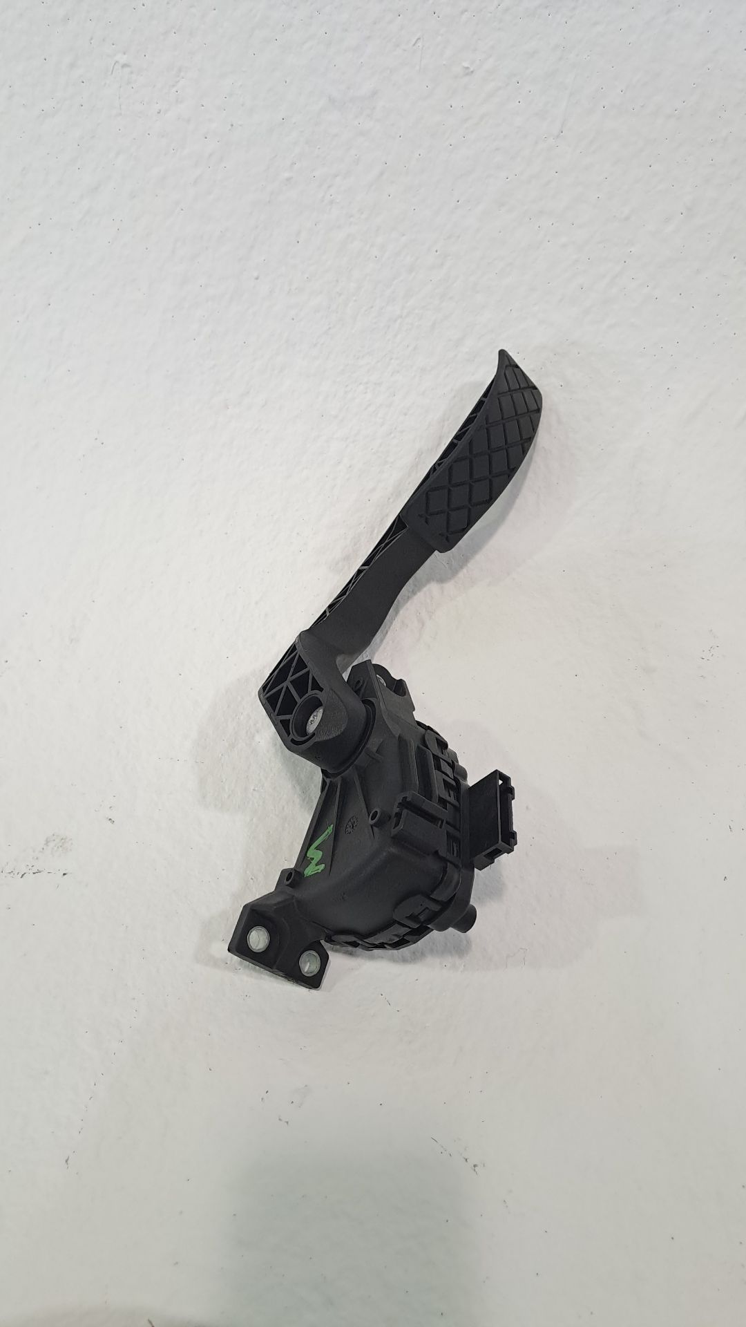 Accelerator Pedal AUDI A4 B7 (8EC)