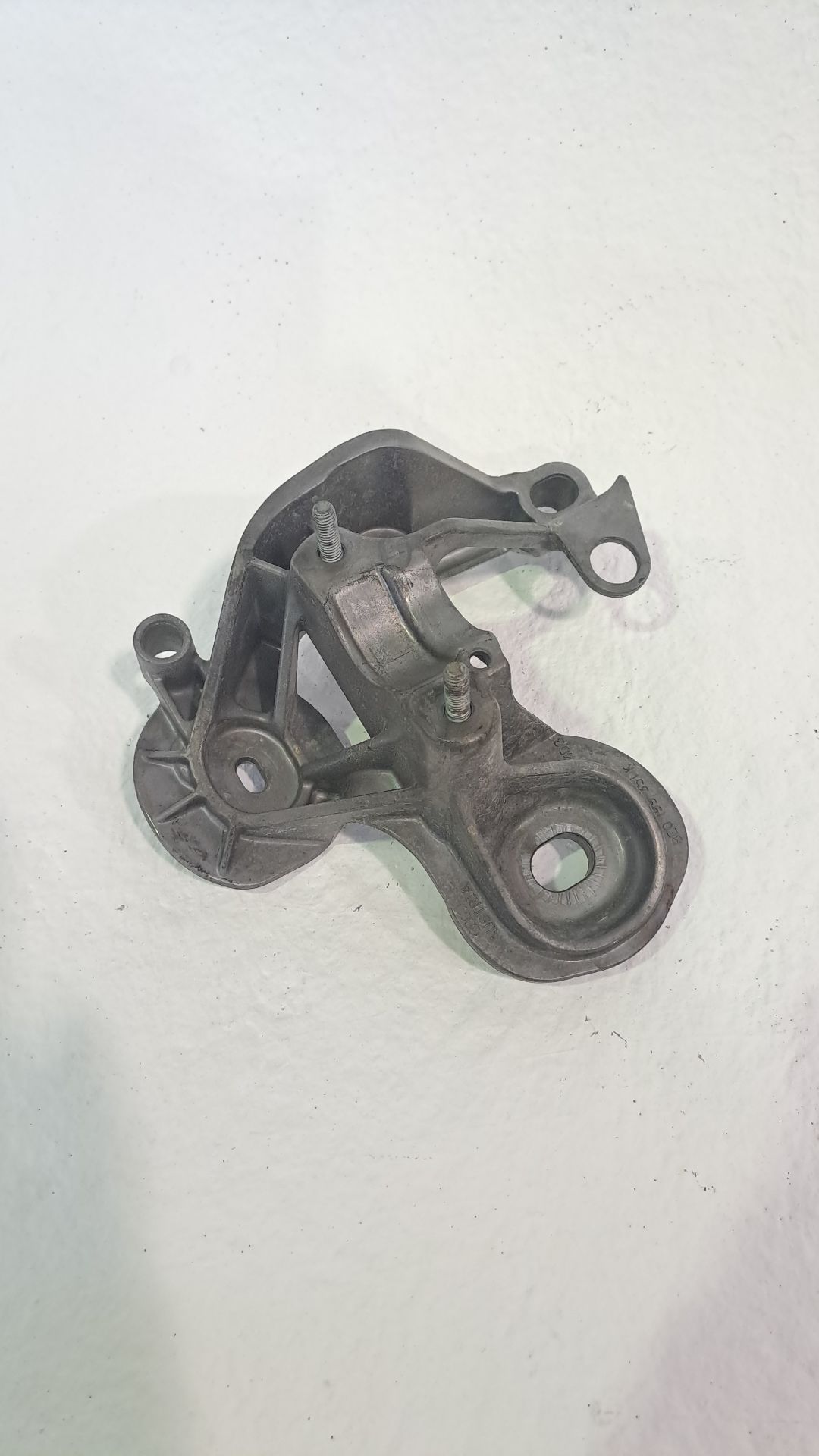 Coxim do motor AUDI A4 B7 (8EC)