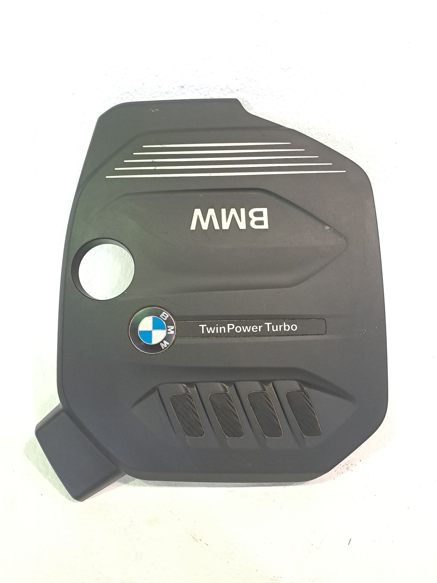 Tampa do motor BMW X3 (F25)