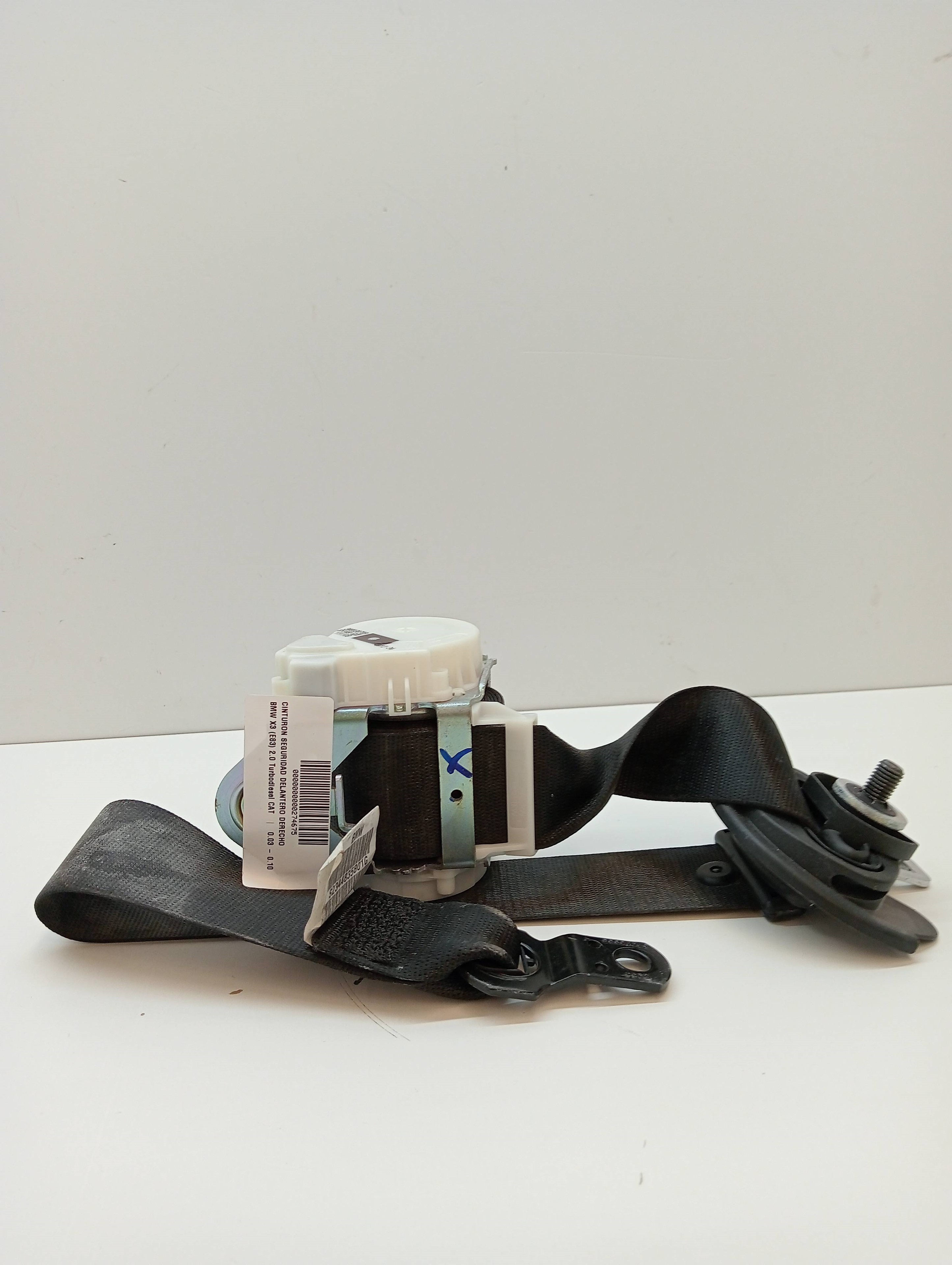 Front right seat belt BMW X3 (E83)