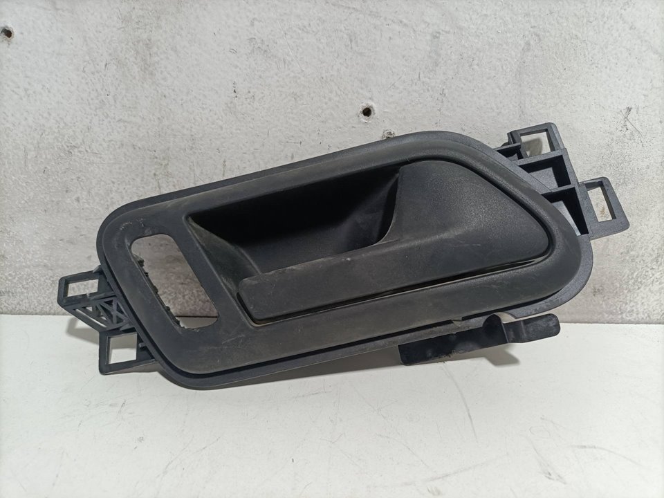 Poignée intérieure avant droite VOLKSWAGEN AMAROK