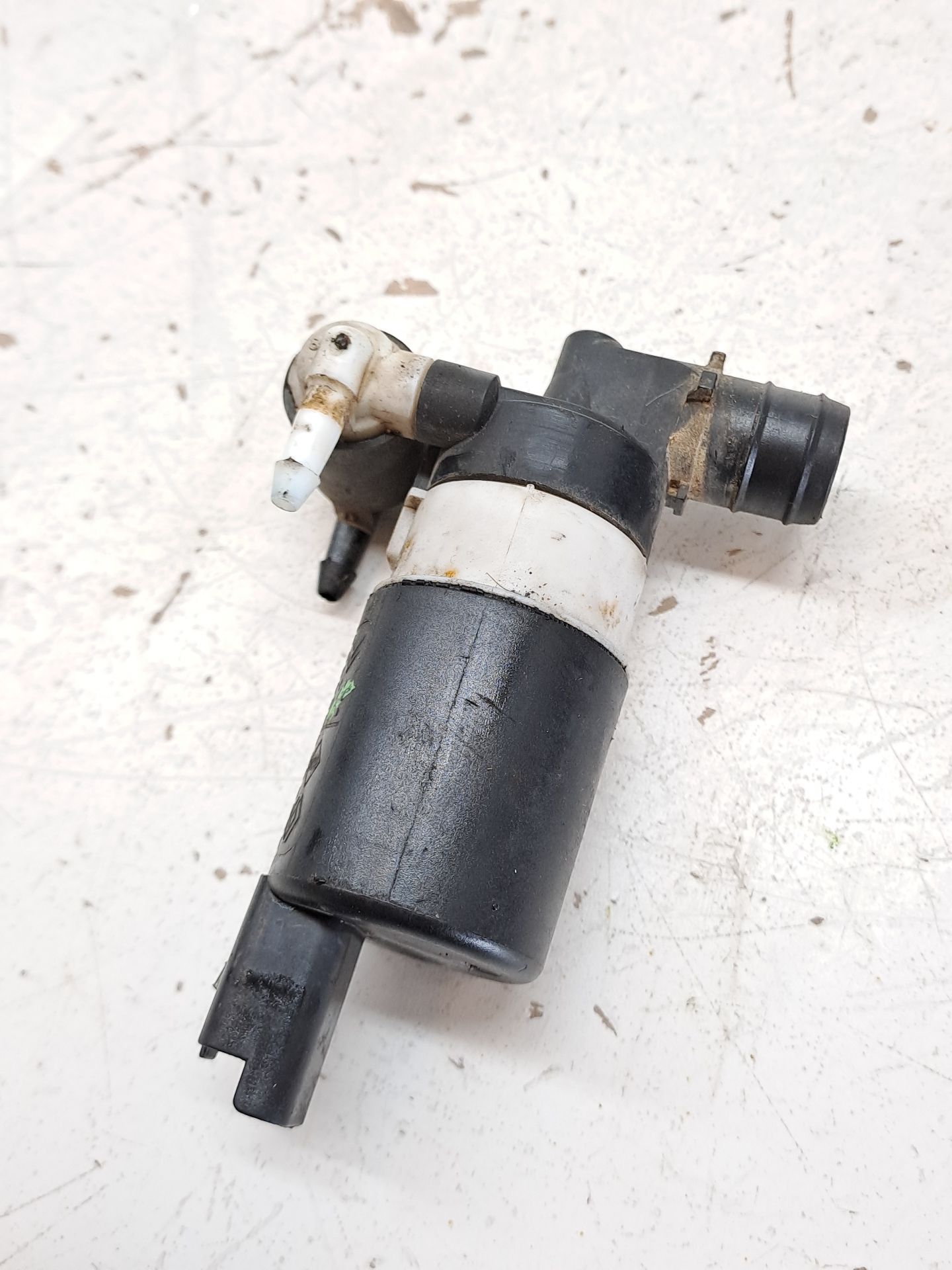 Pompe lave-glace RENAULT MEGANE III SPORT TOURER