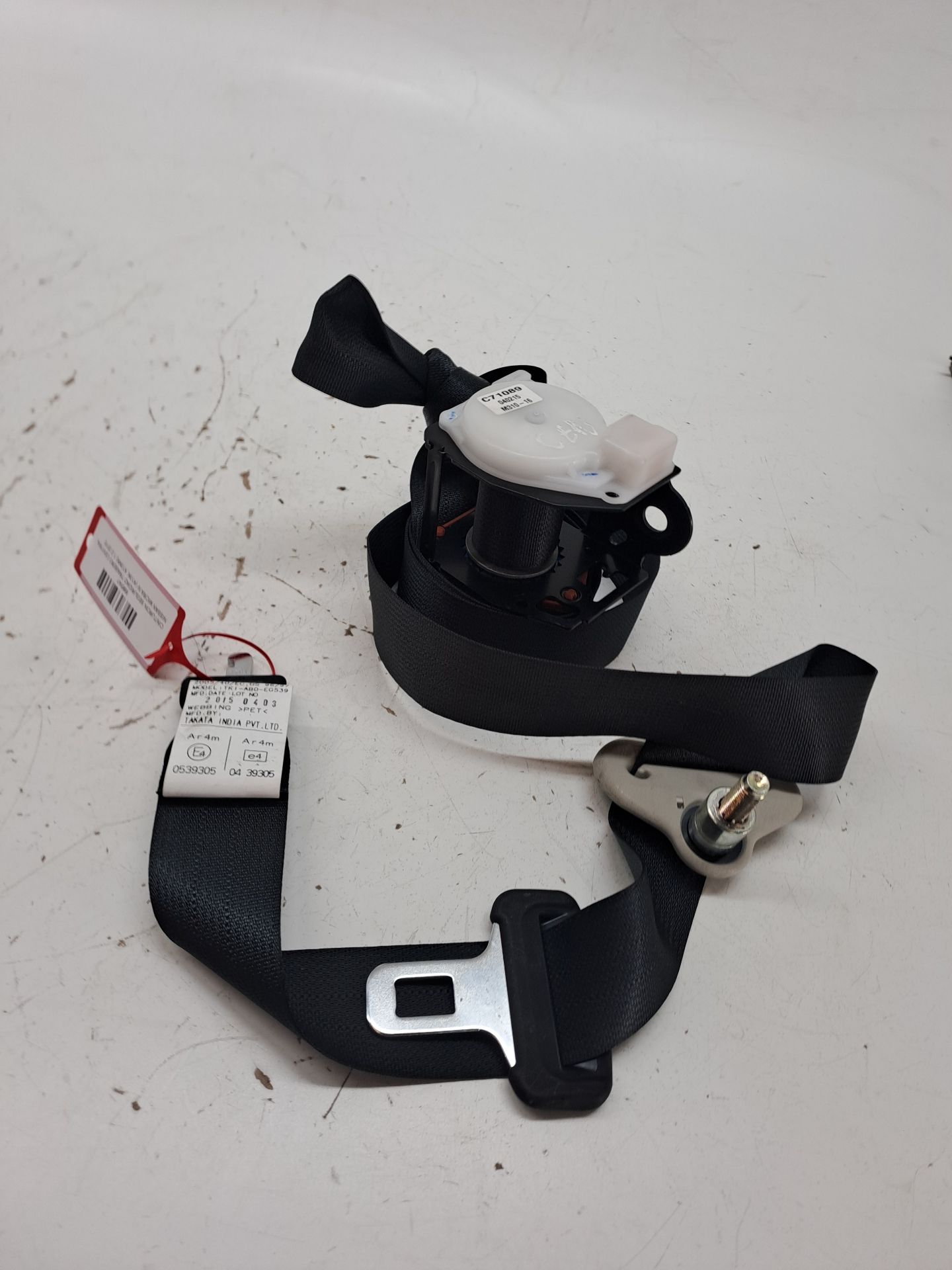 Rear centre seat belt NISSAN MICRA IV (K13K, K13KK)