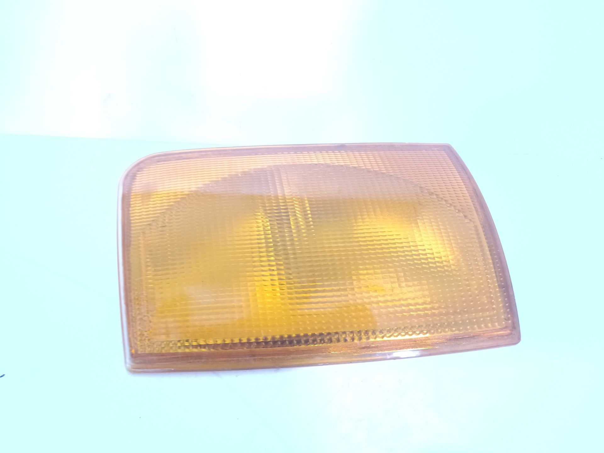Feu arrière droit VOLKSWAGEN LT 28-35 I FURGONETA (281-363)