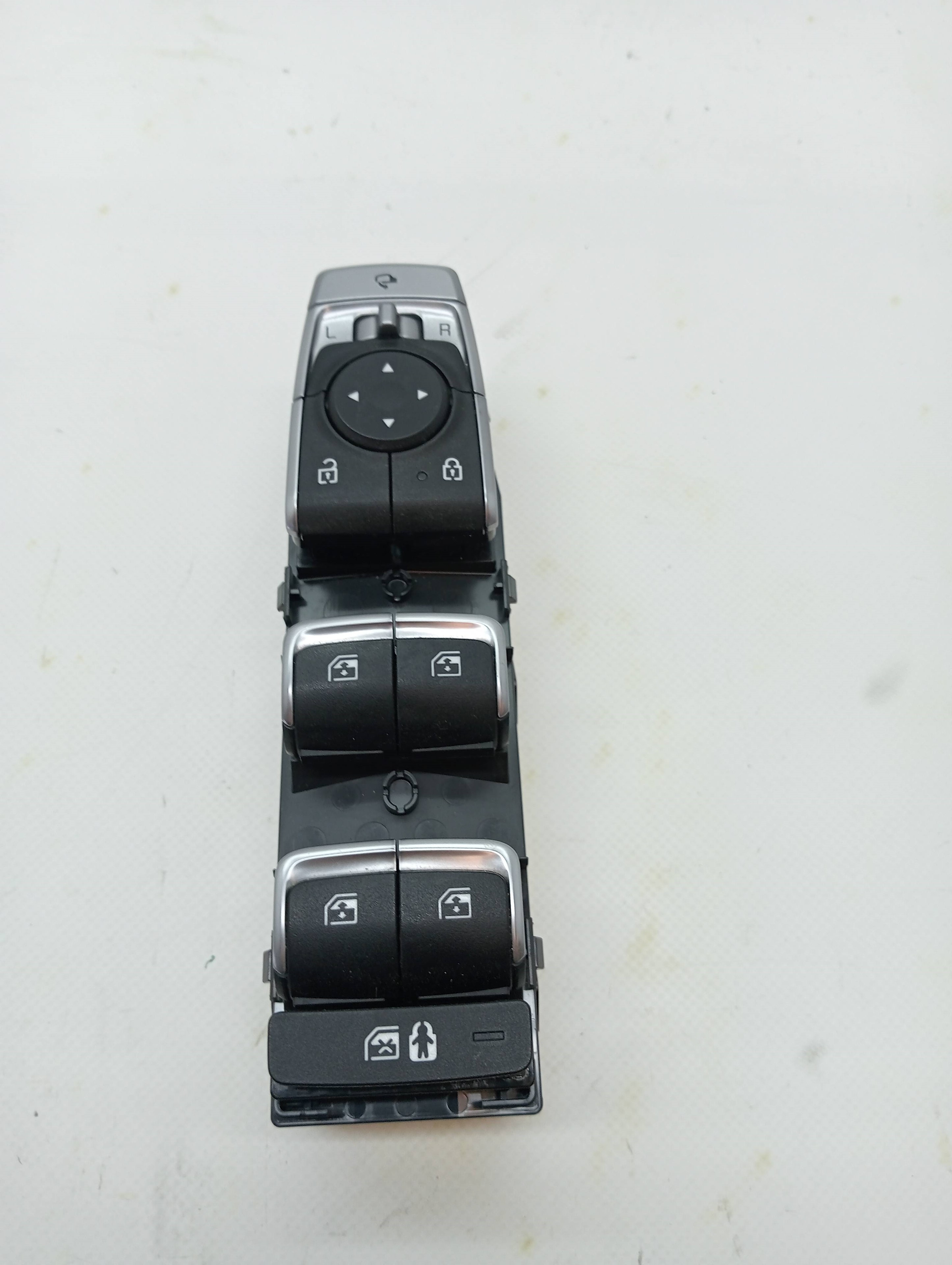 Fensterheberschalter vorne links KIA SORENTO ()