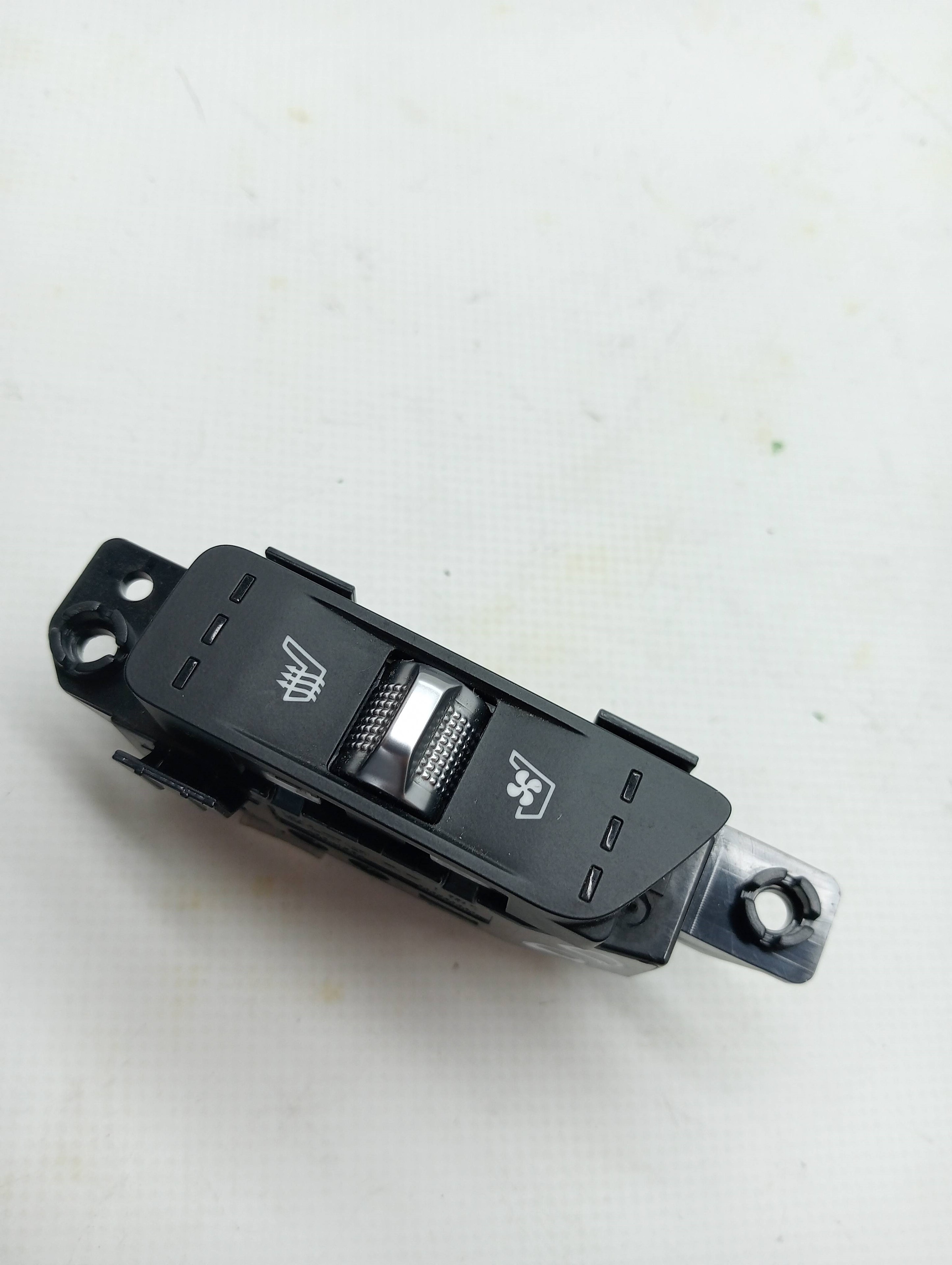 Comfort Control Module KIA SORENTO ()