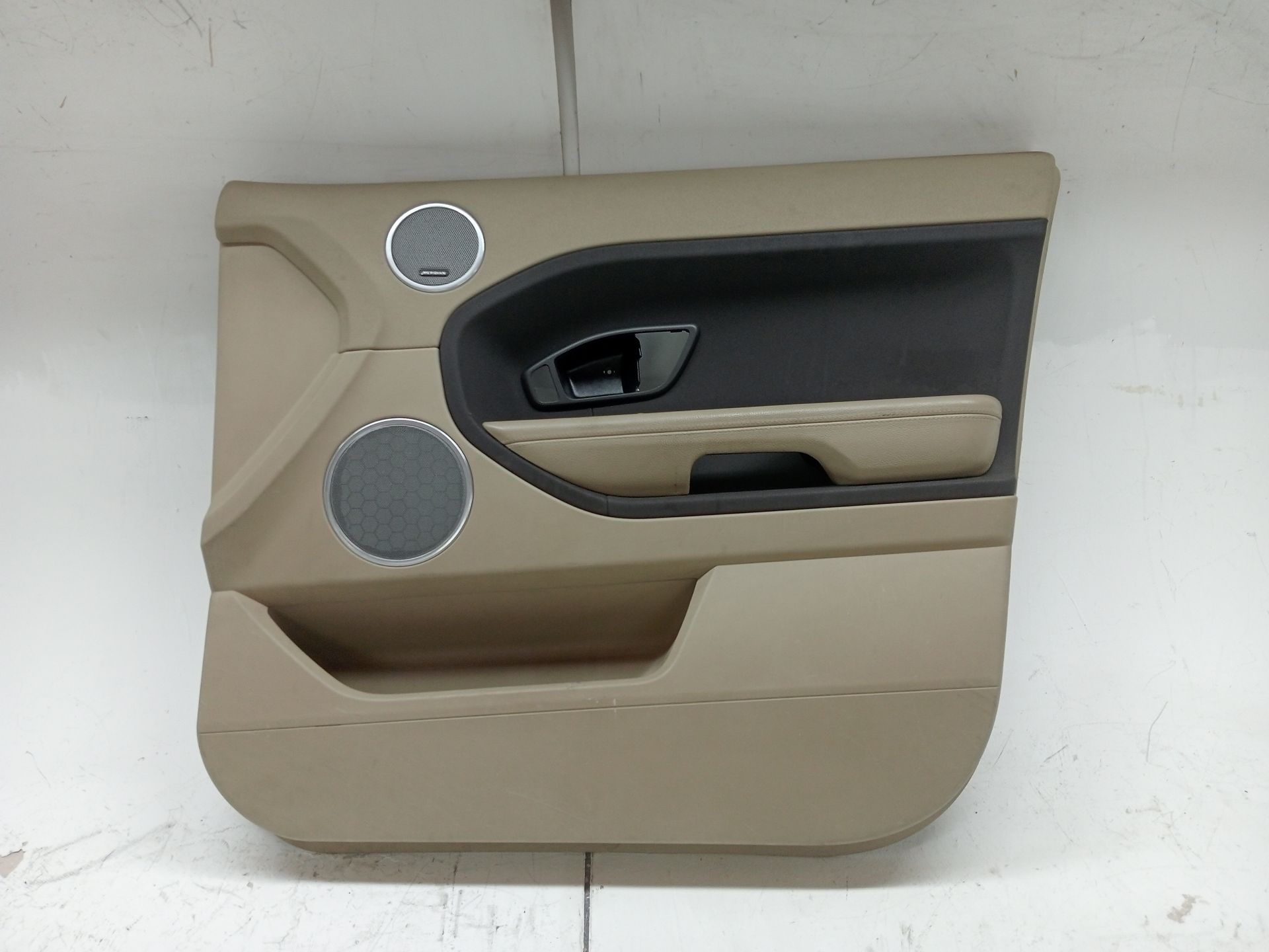 GUARNECIDO PUERTA DELANTERA DERECHA LAND ROVER EVOQUE