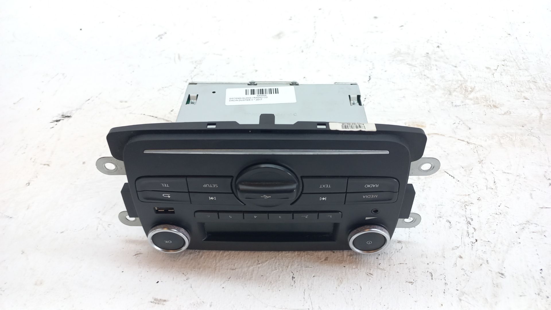 SISTEMA AUDIO / RADIO CD DACIA DUSTER II