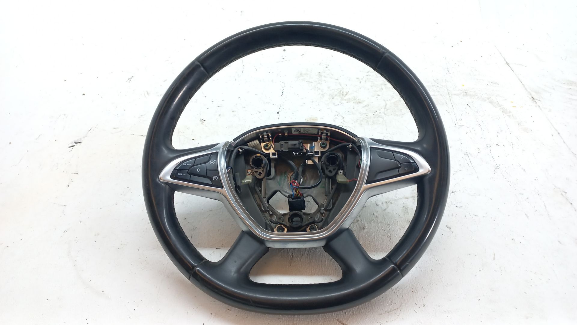 Steering wheel DACIA DUSTER II