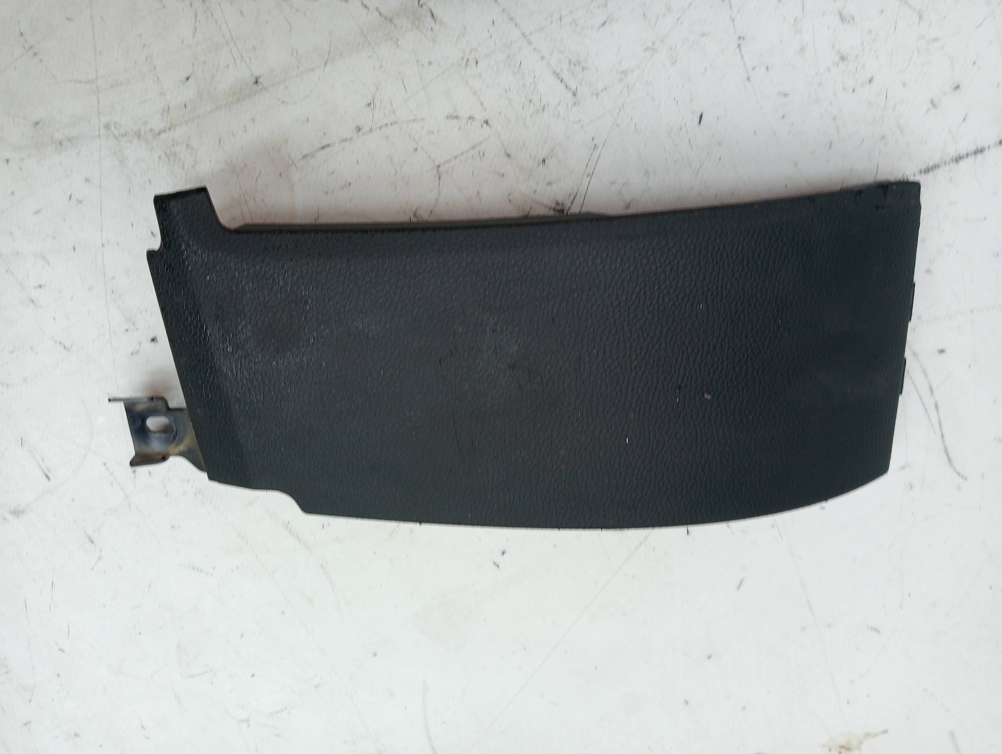 Garniture plastique BMW SERIE 1 BERLINA (E81/E87)