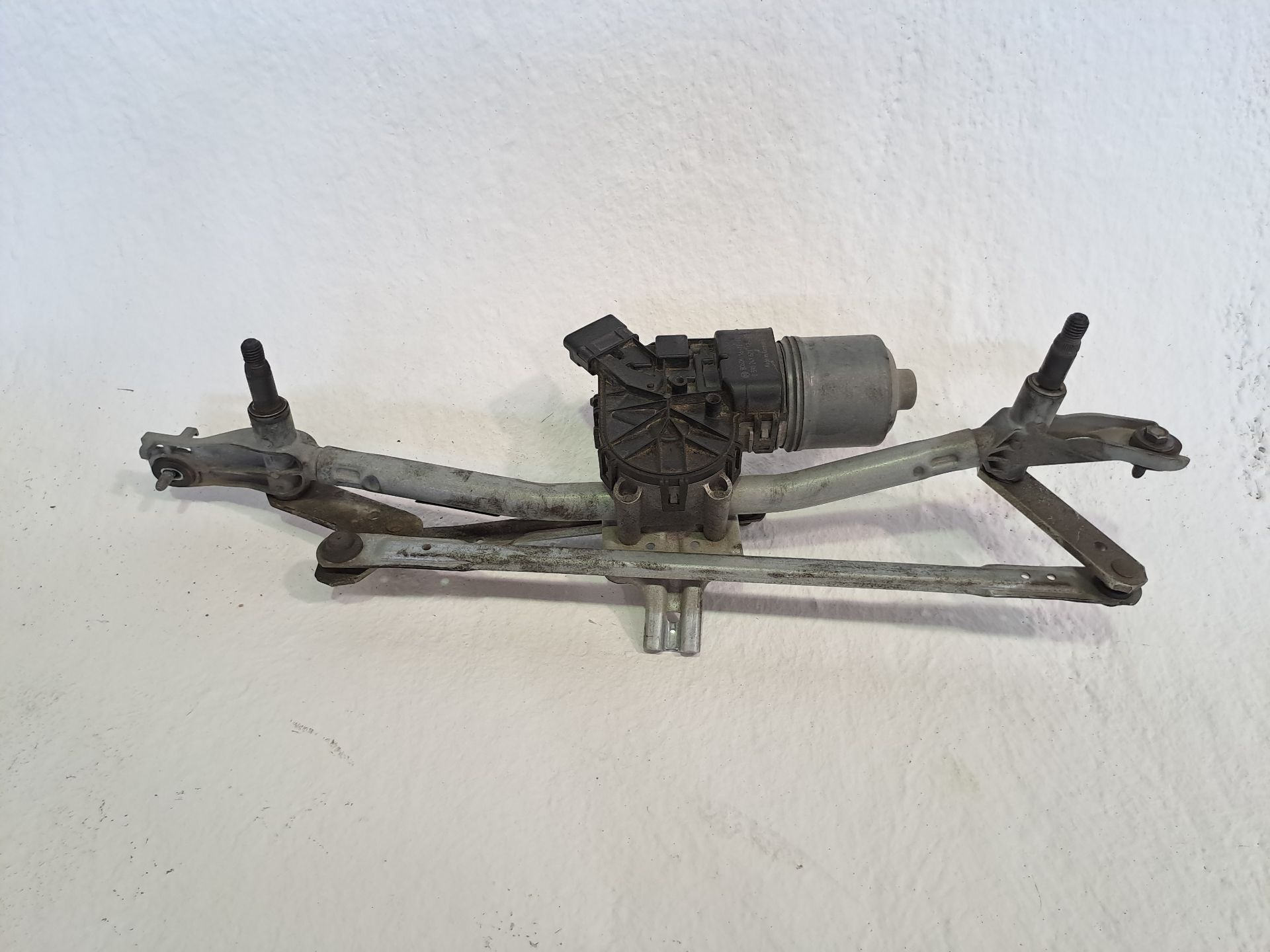 Scheibenwischermotor vorne CITROEN BERLINGO