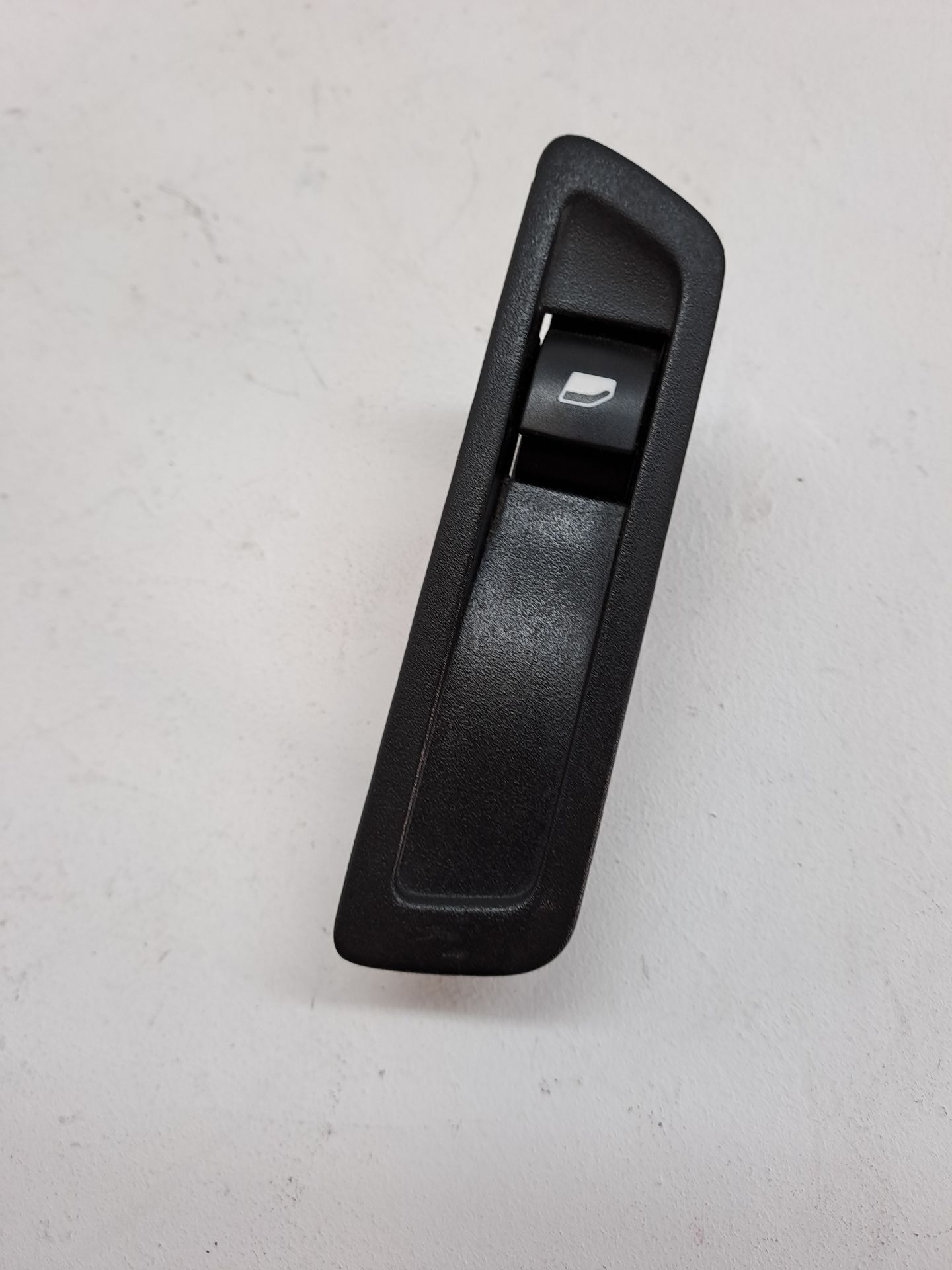 Fensterheberschalter vorne rechts CITROEN C-ELYSÉE