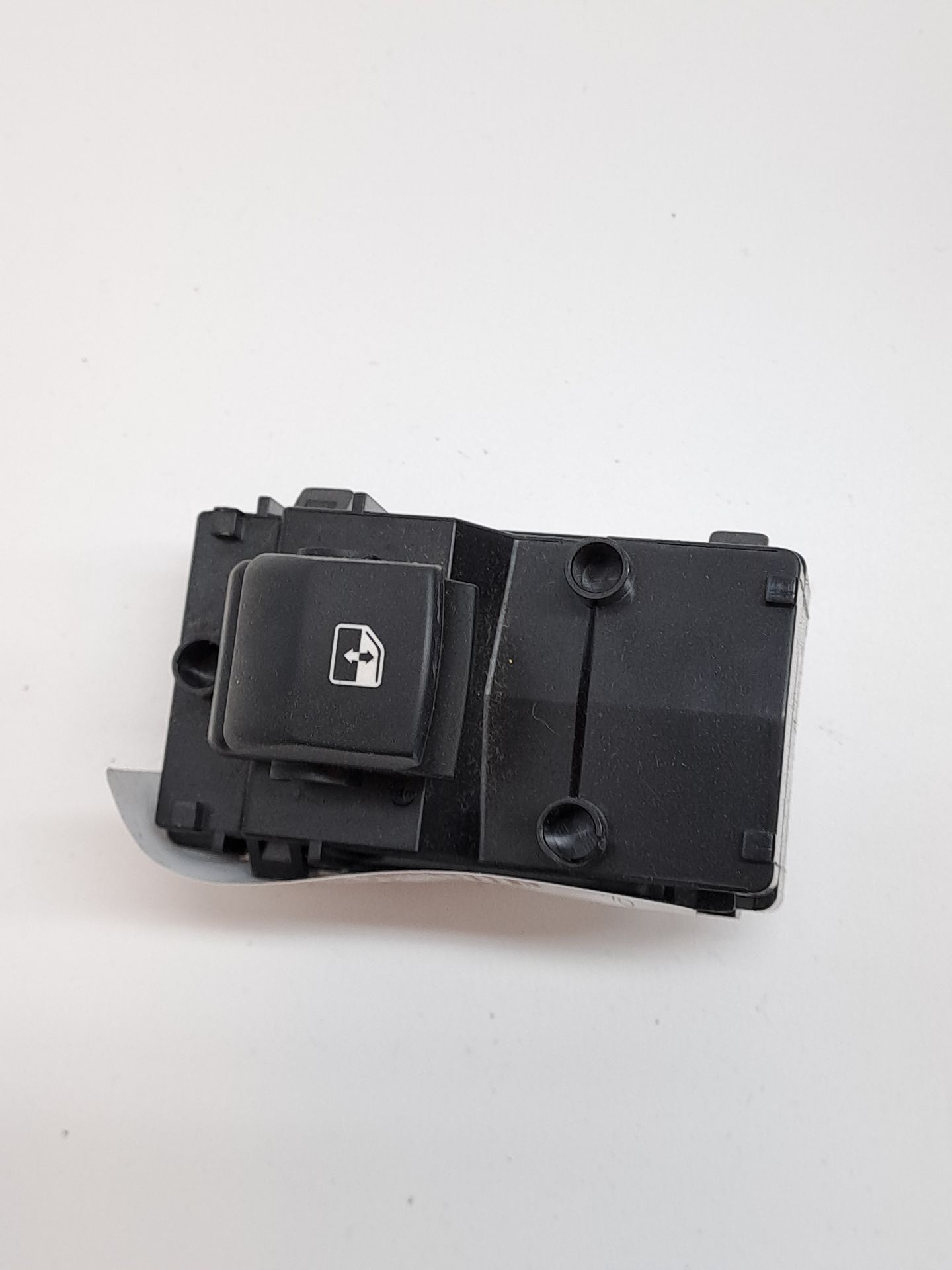 Rear Right Window Switch KIA XCEED