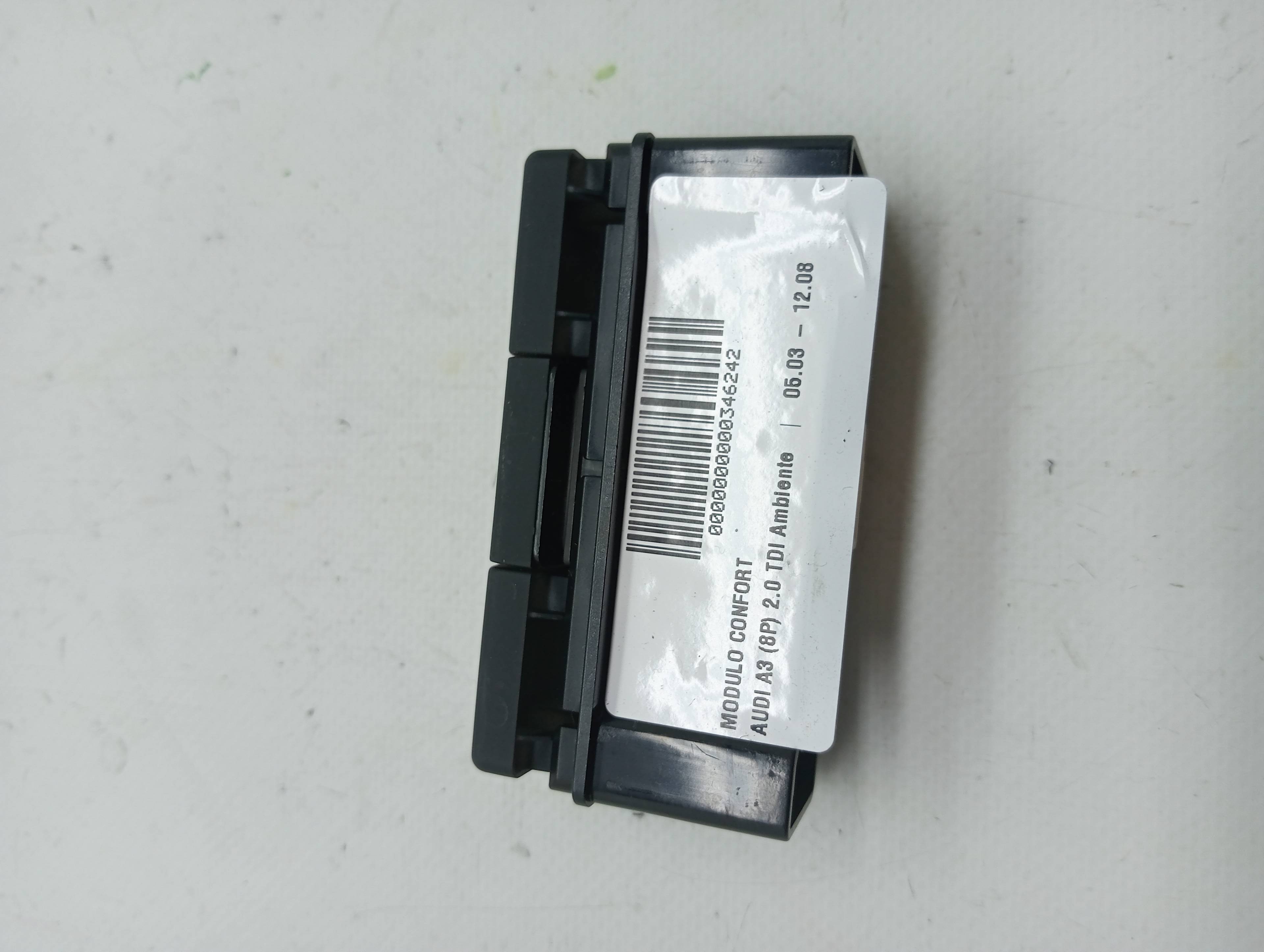 Módulo conforto AUDI A3 (8P)