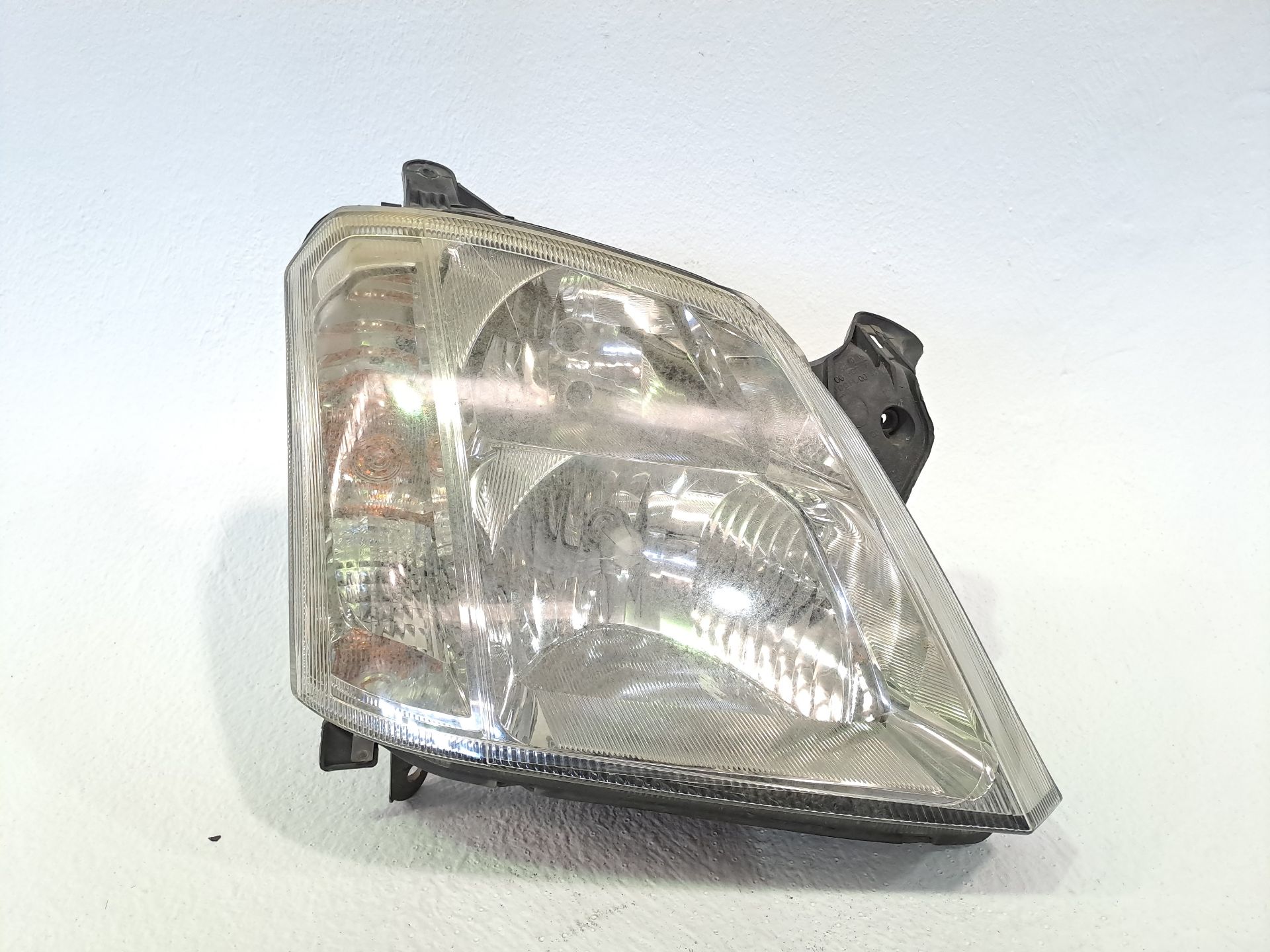 Right headlight OPEL MERIVA