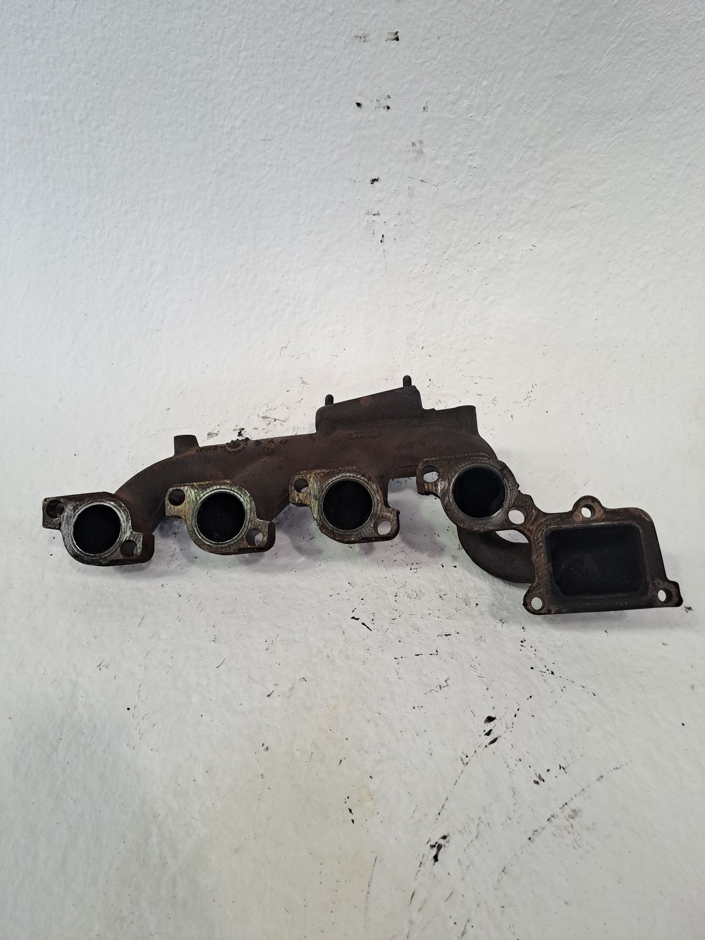 Exhaust manifold FORD TRANSIT CONNECT (TC7)