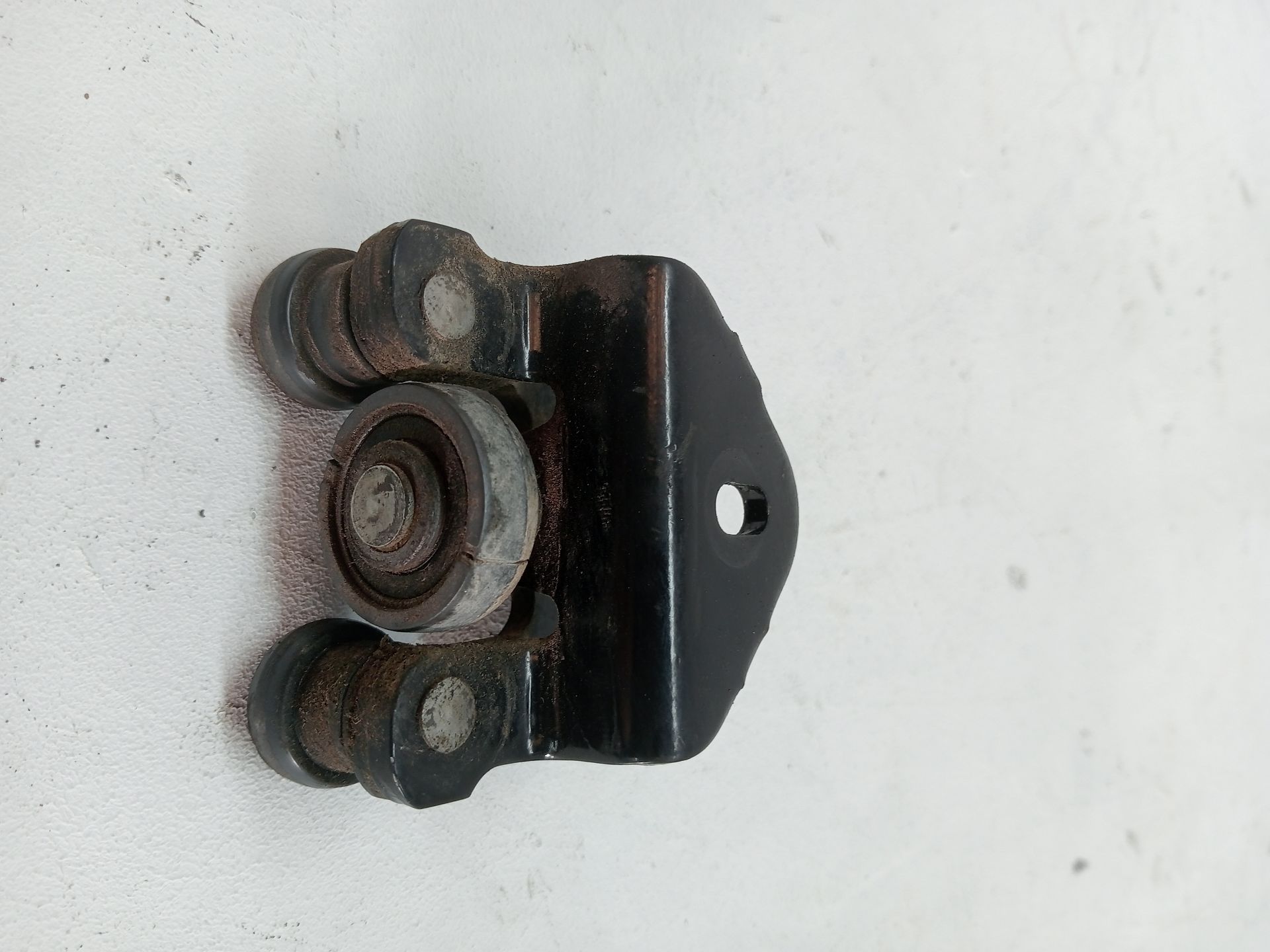 Sliding door support / guide FORD TRANSIT CONNECT (TC7)