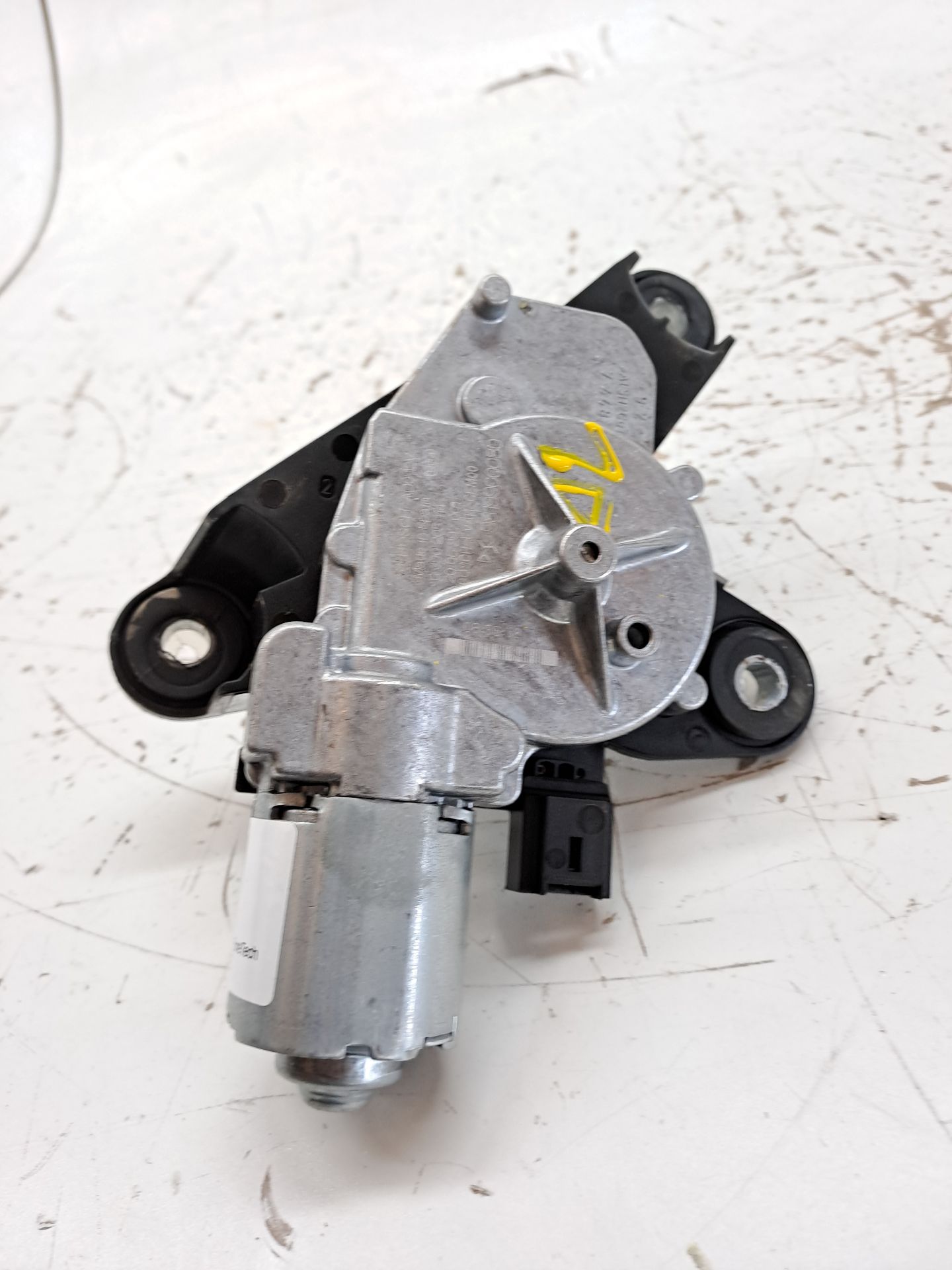 Scheibenwischermotor hinten PEUGEOT 2008 (P1)